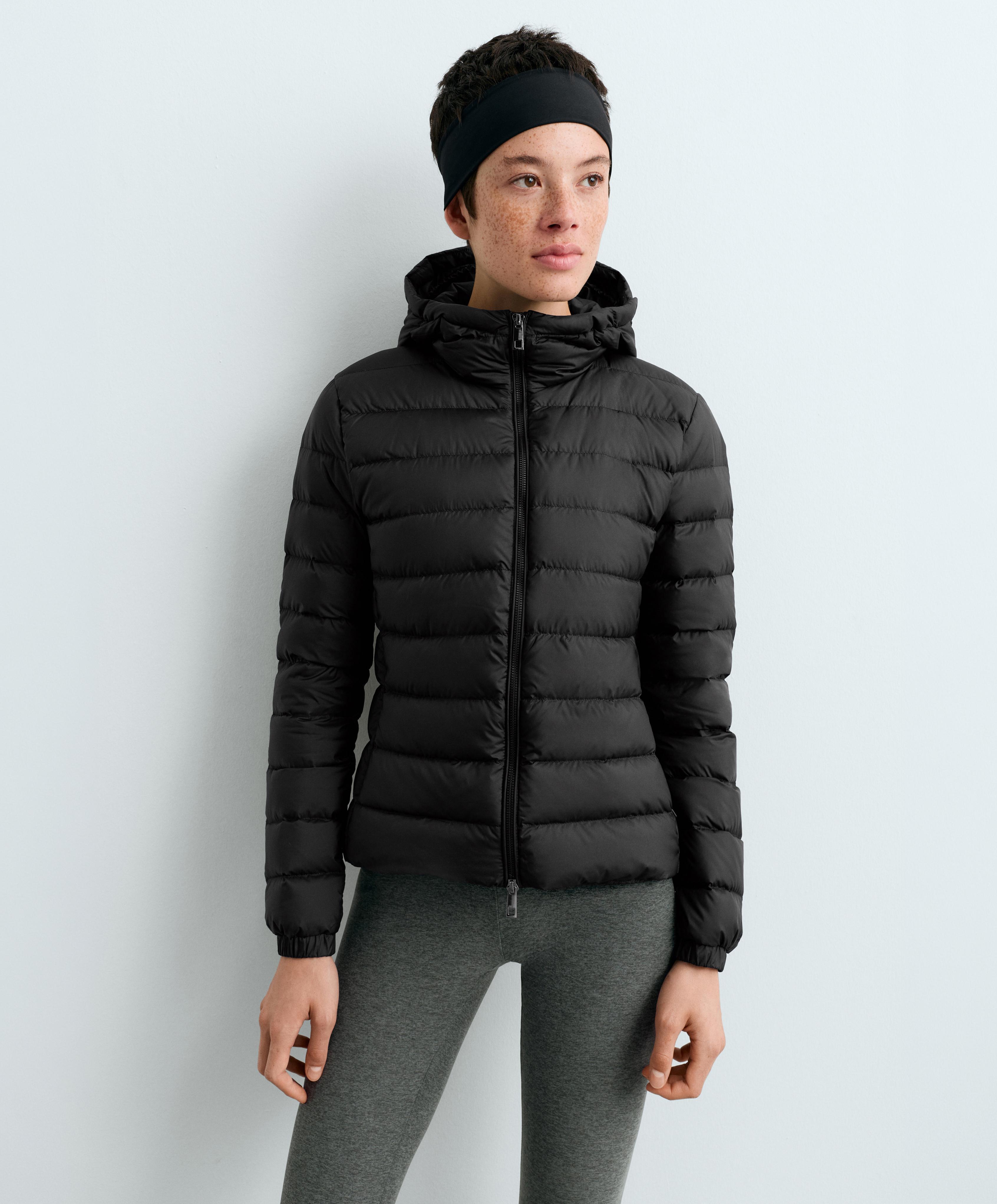 Packable 100% down short puffer jacket — BLACK