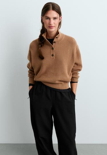 Knit jumper with cotton, 20% wool and buttons — DARK CAMEL 2
