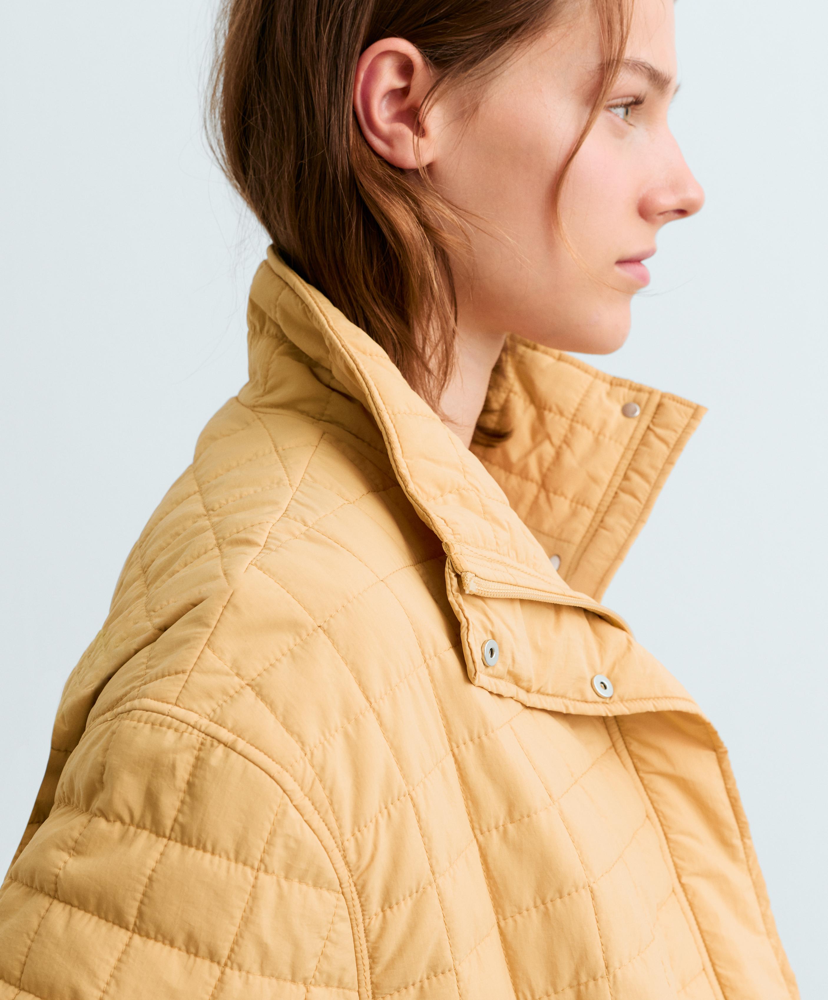 Short FELLEX® AEROGEL padded jacket — OCHRE