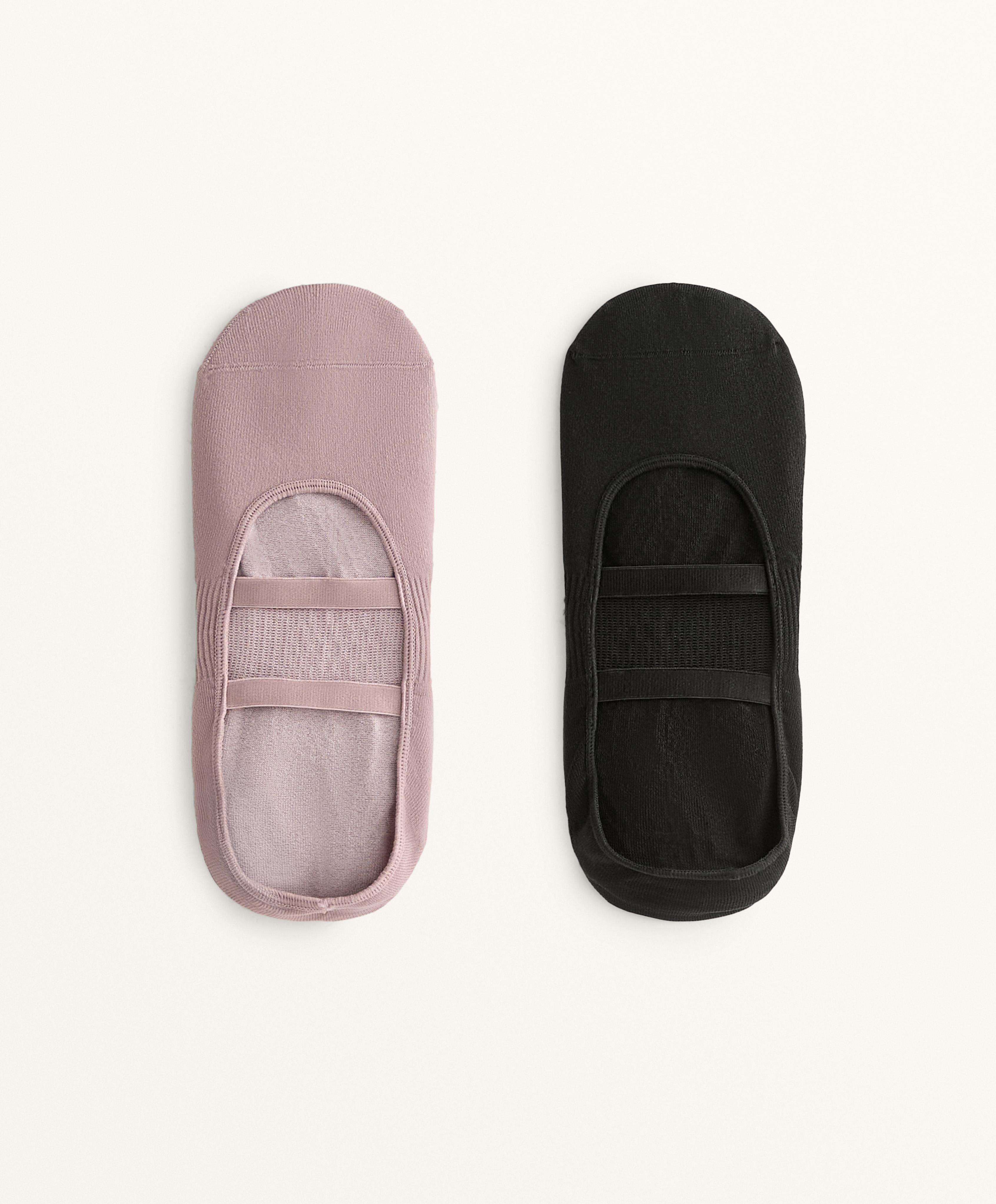 2 pairs of polyamide blend yoga and Pilates socks with parallel straps