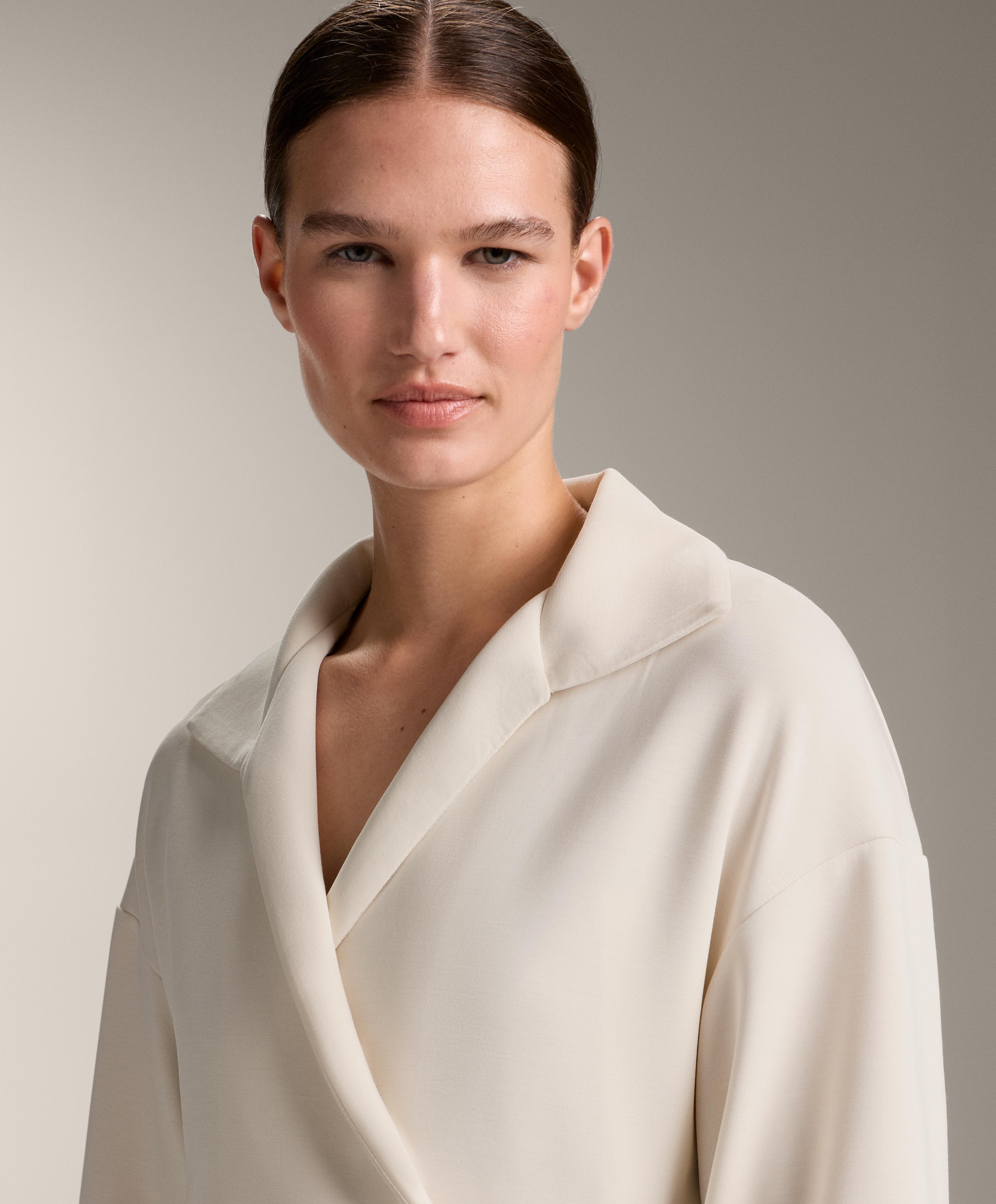 Sweat croisé à col polo avec modal toucher doux Sweat croisé à col polo avec modal toucher doux