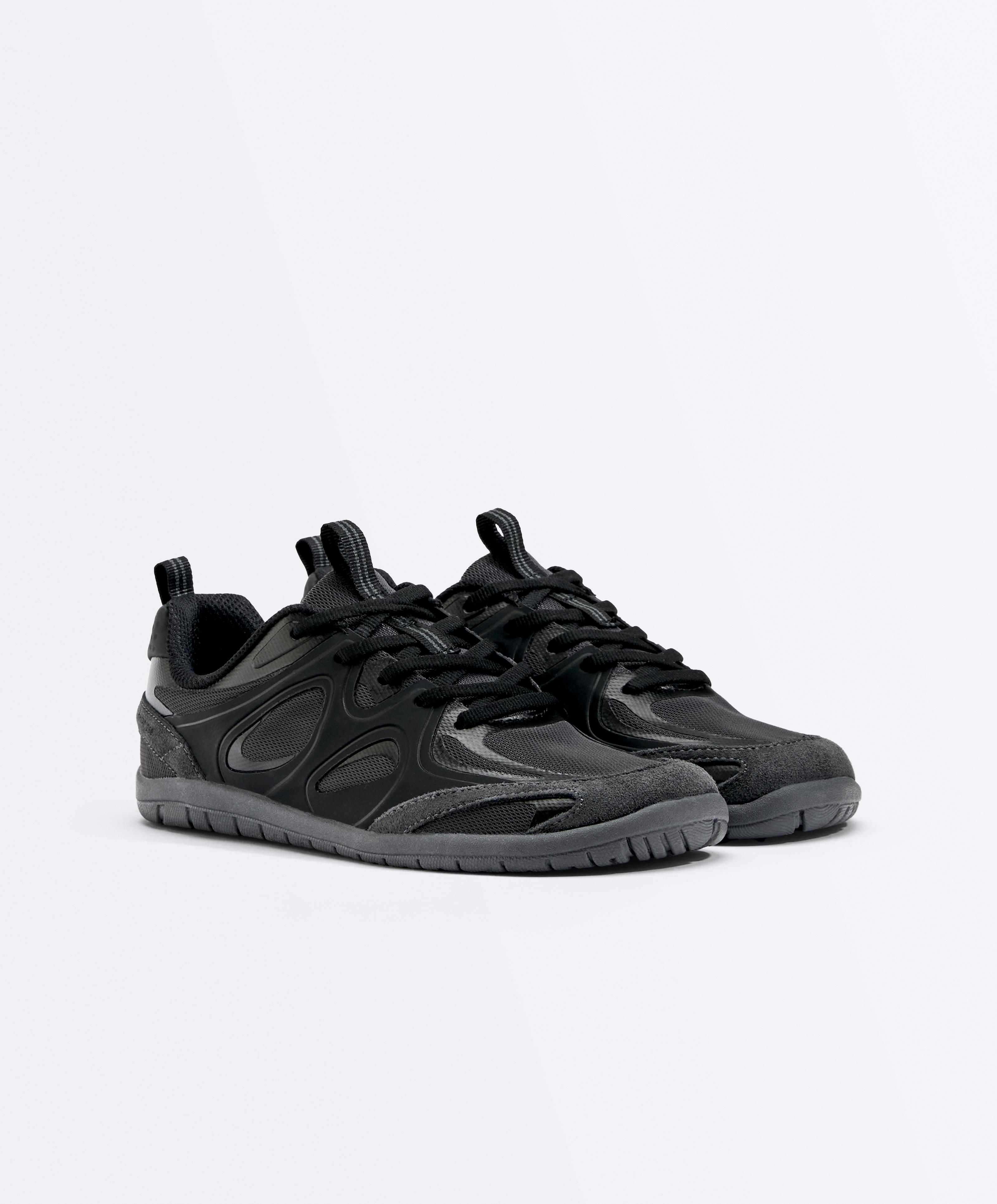 Multi-activity barefoot trainers — BLACK
