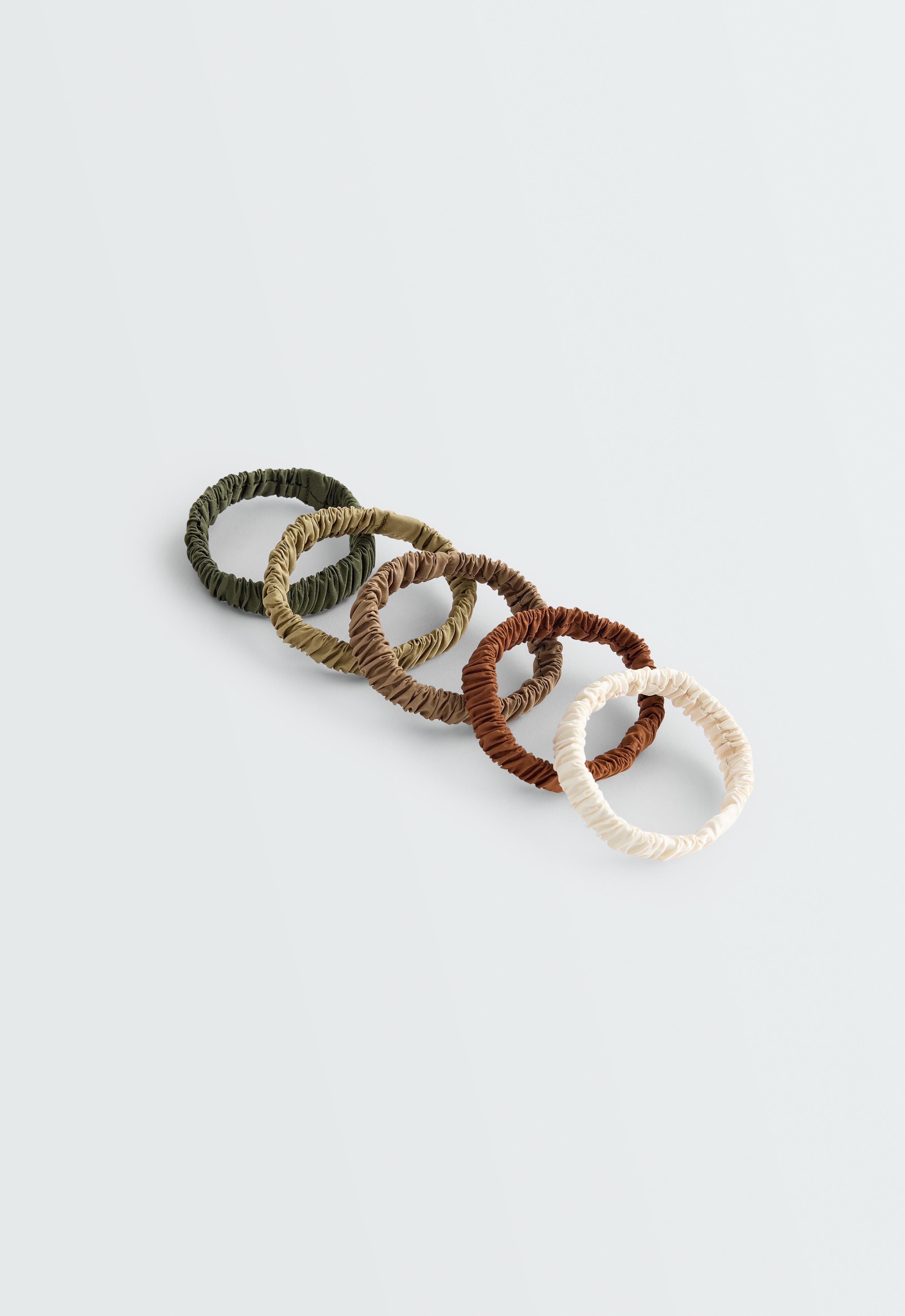 5 twist effect scrunchies — BURNT ORANGE