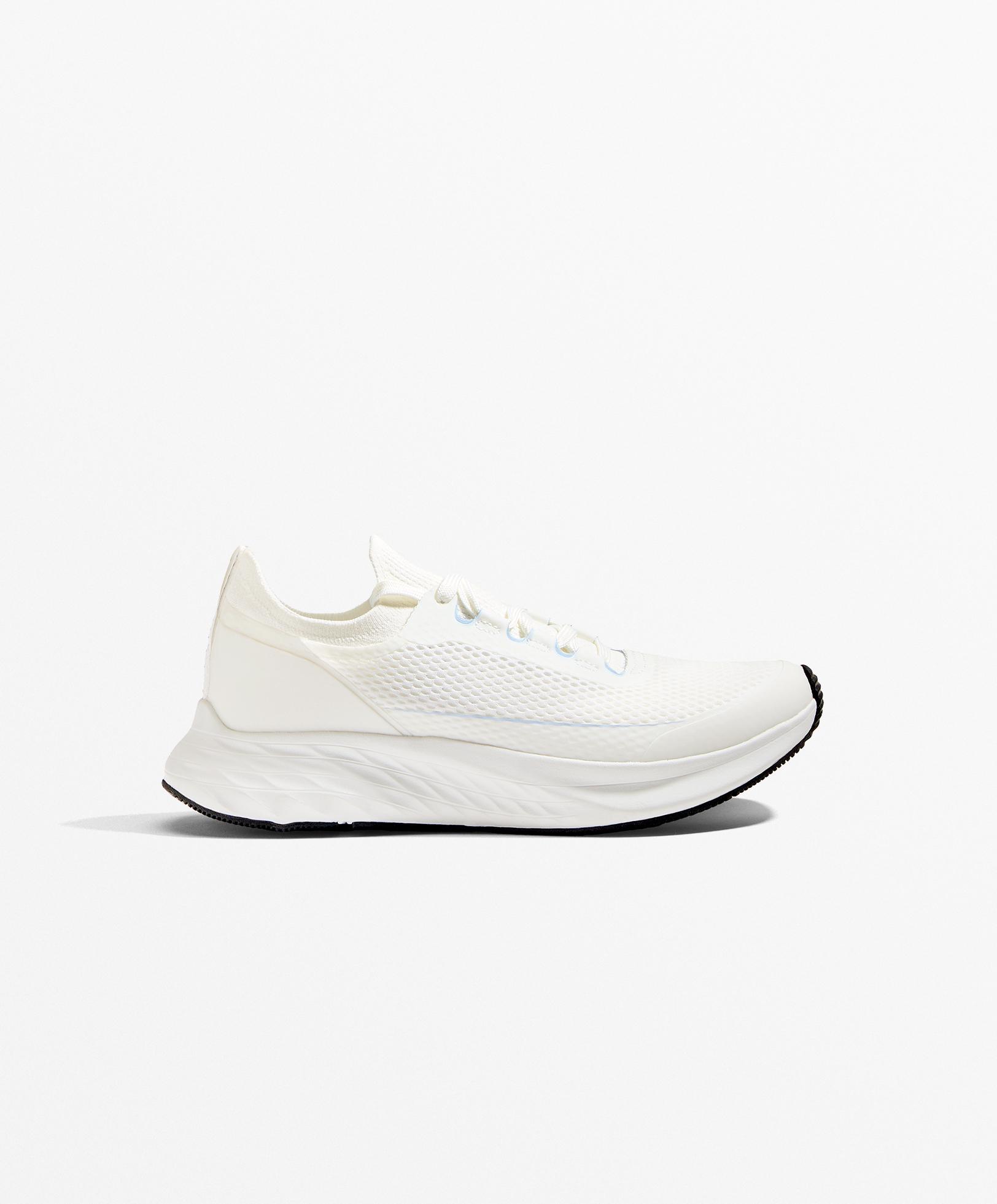 Multi-activity trainers - versatile, everyday use, walking Multi-activity trainers - versatile, everyday use, walking