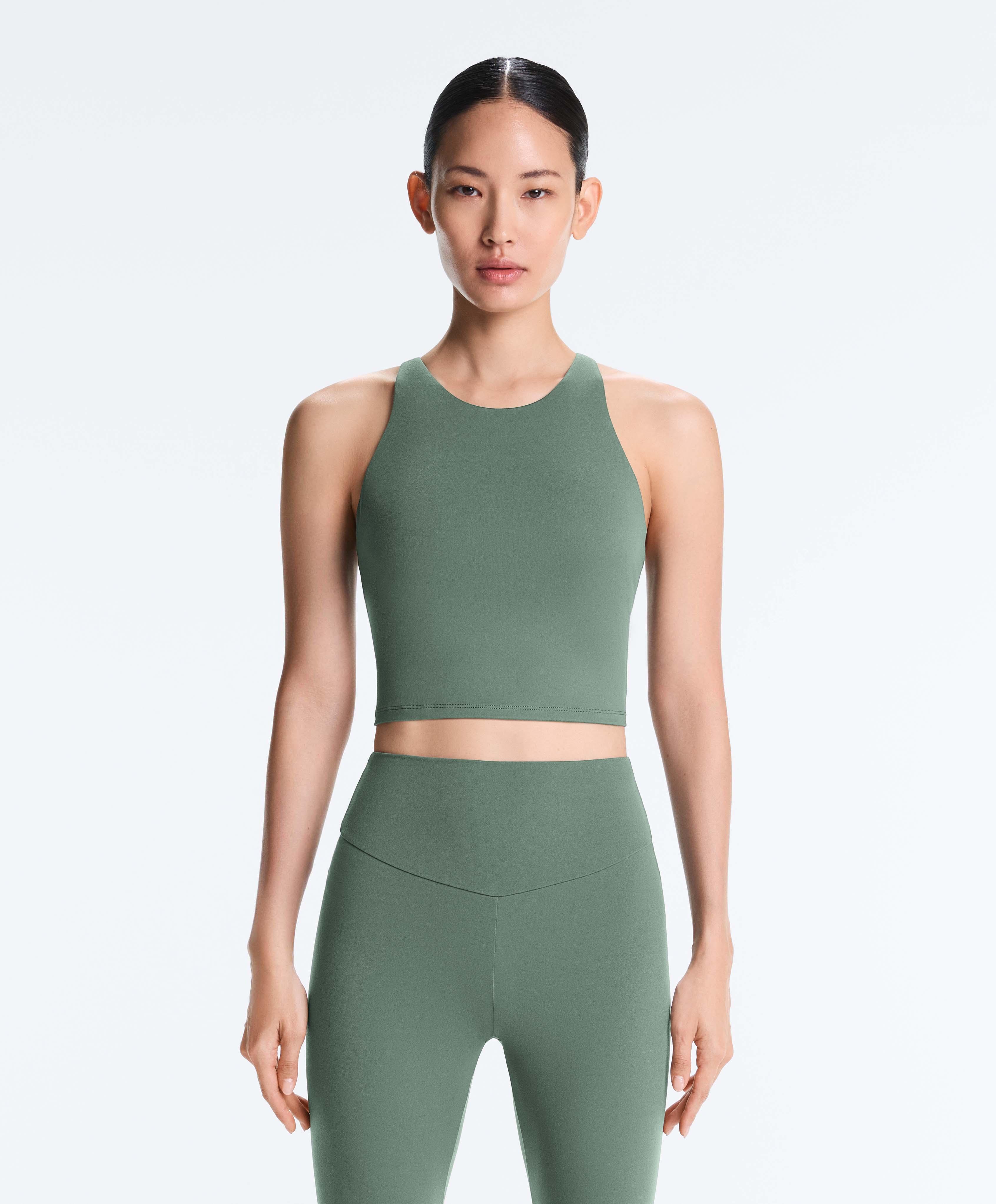 Comfortlux strappy tank top with cups — DARK GREEN