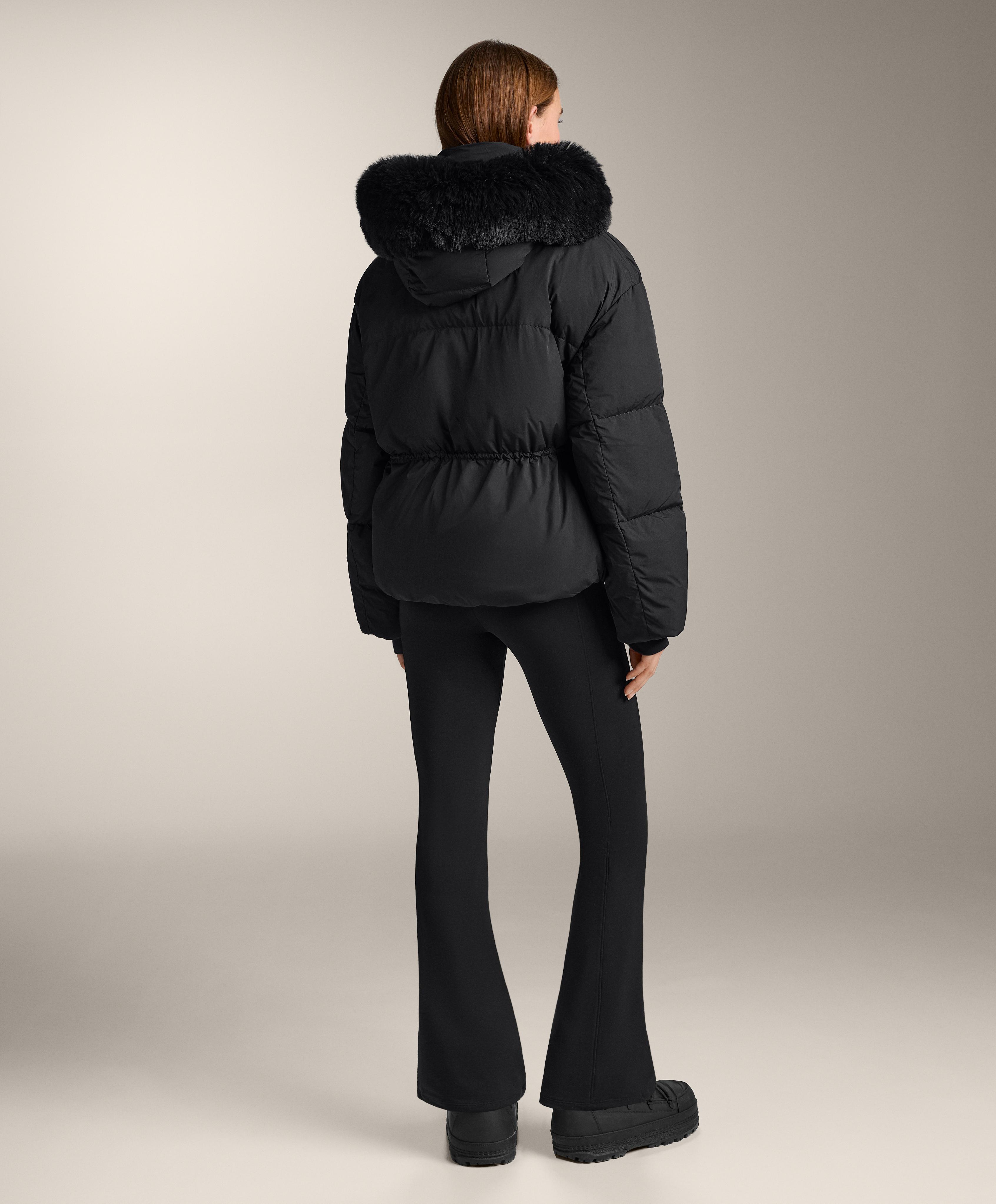 Short 100% down padded jacket — BLACK