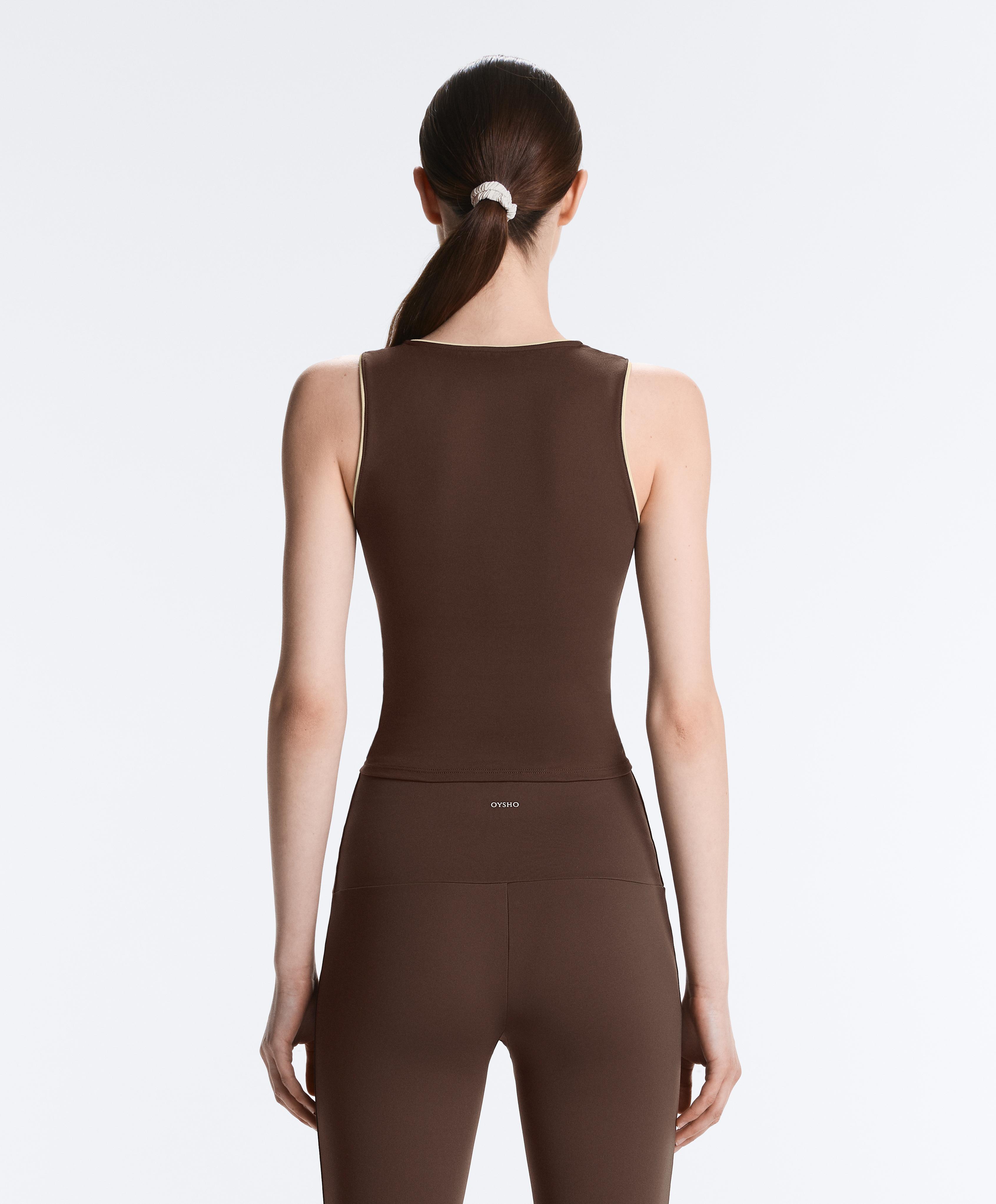 Half-zip sleeveless top — BROWN