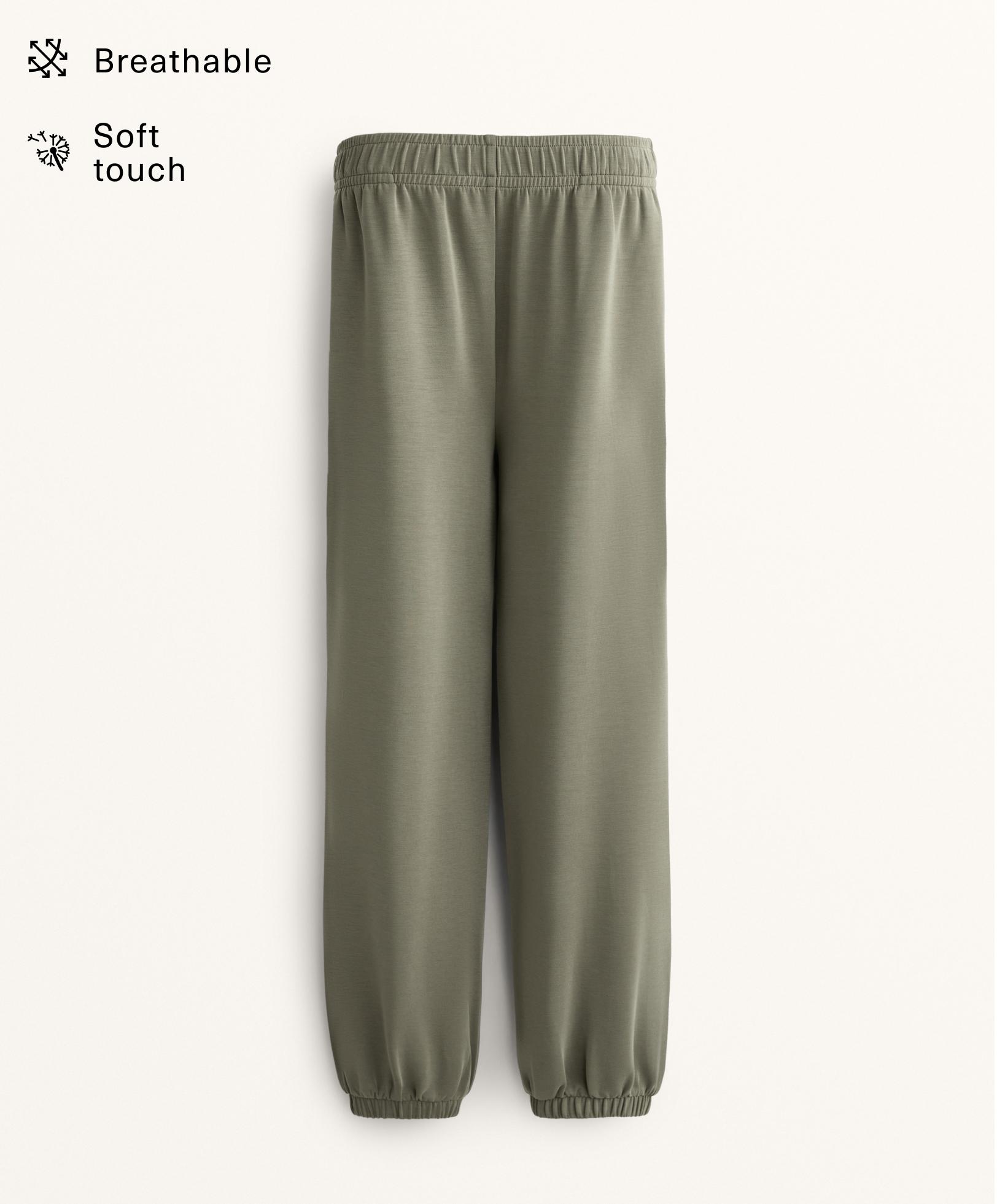 Joggers with modal