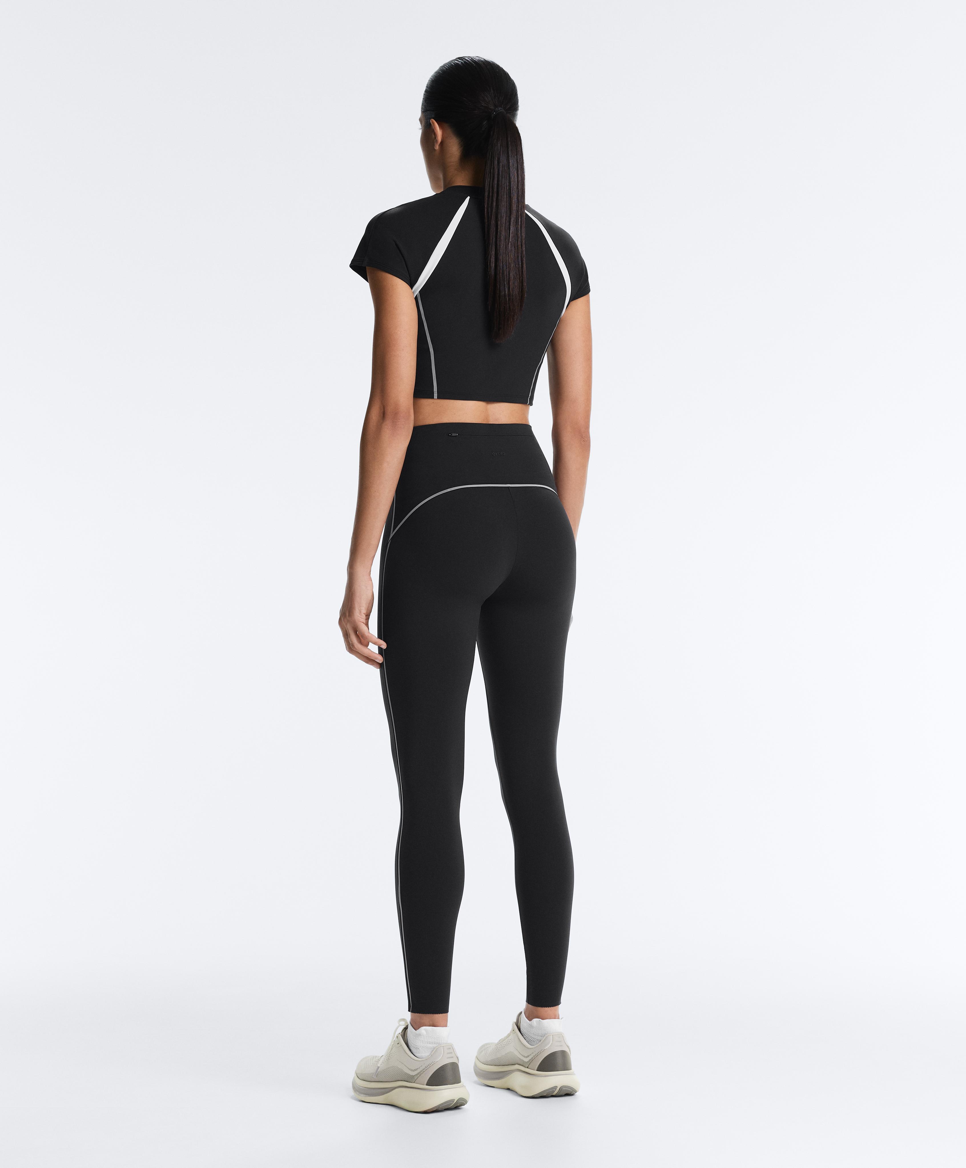 Reflective Compressive Tank top — BLACK