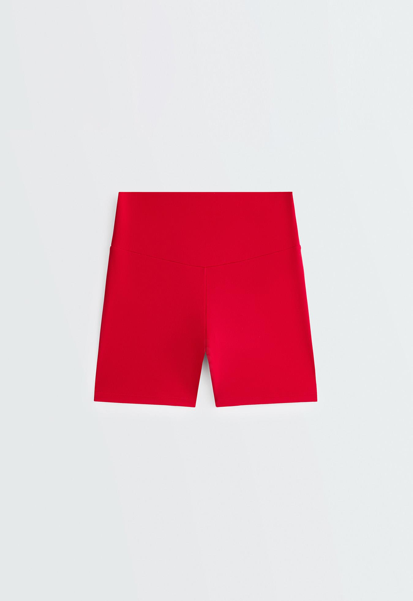 Comfortlux high-waisted 10cm hot pants — STRONG RED