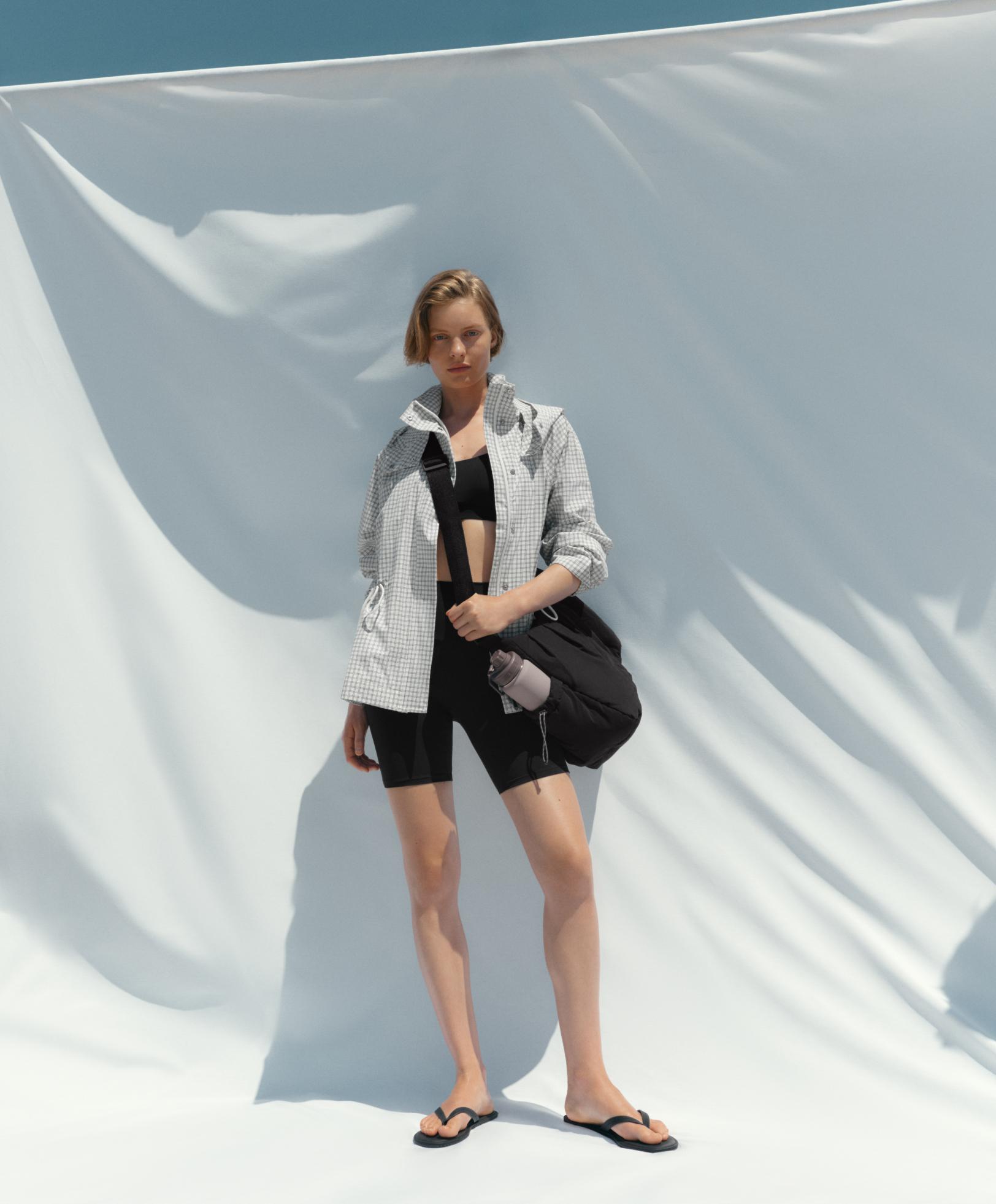 Extra lightweight 10k waterproof jacket — PALE ECRU