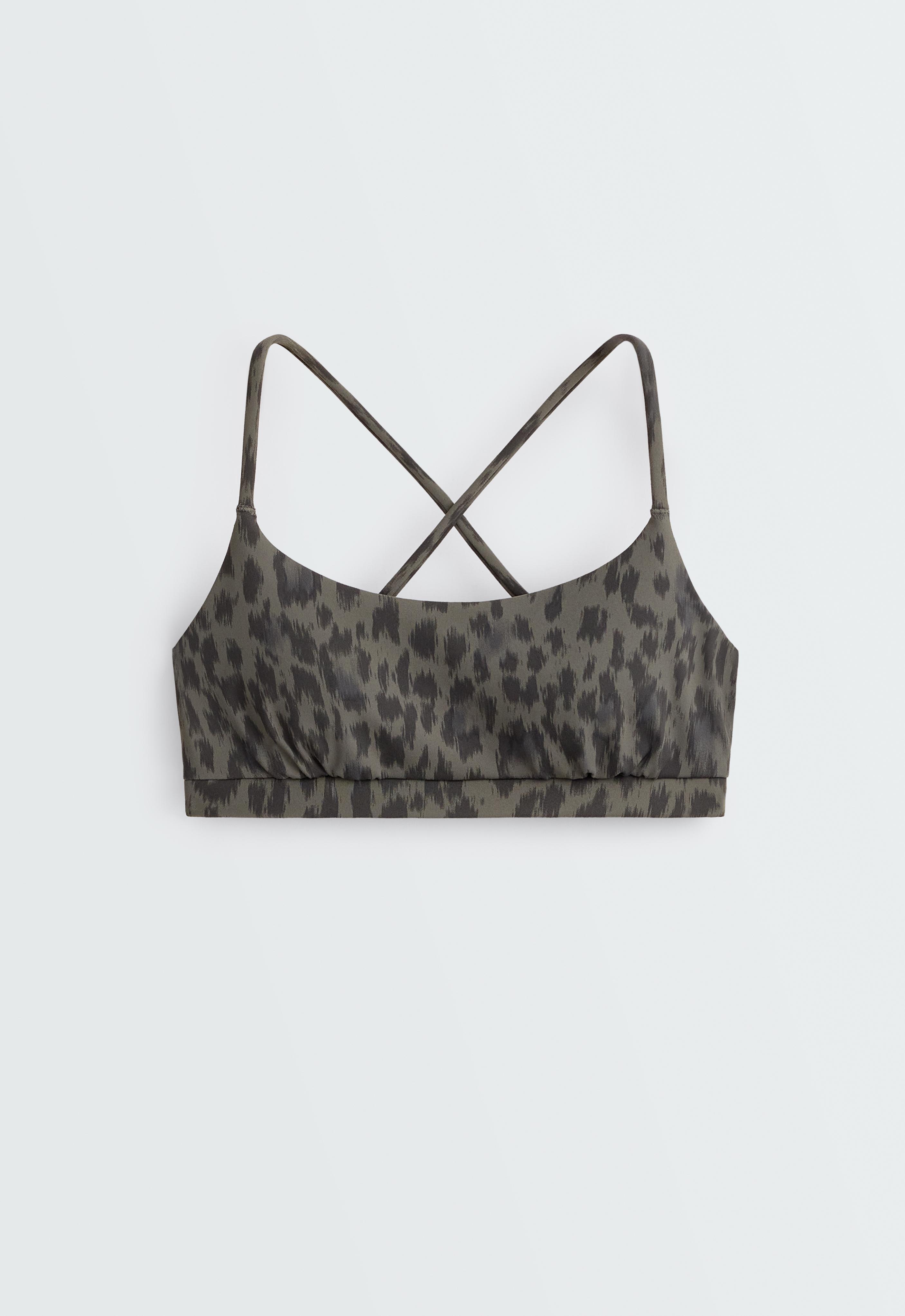 Evermove low-support leopard sports bra