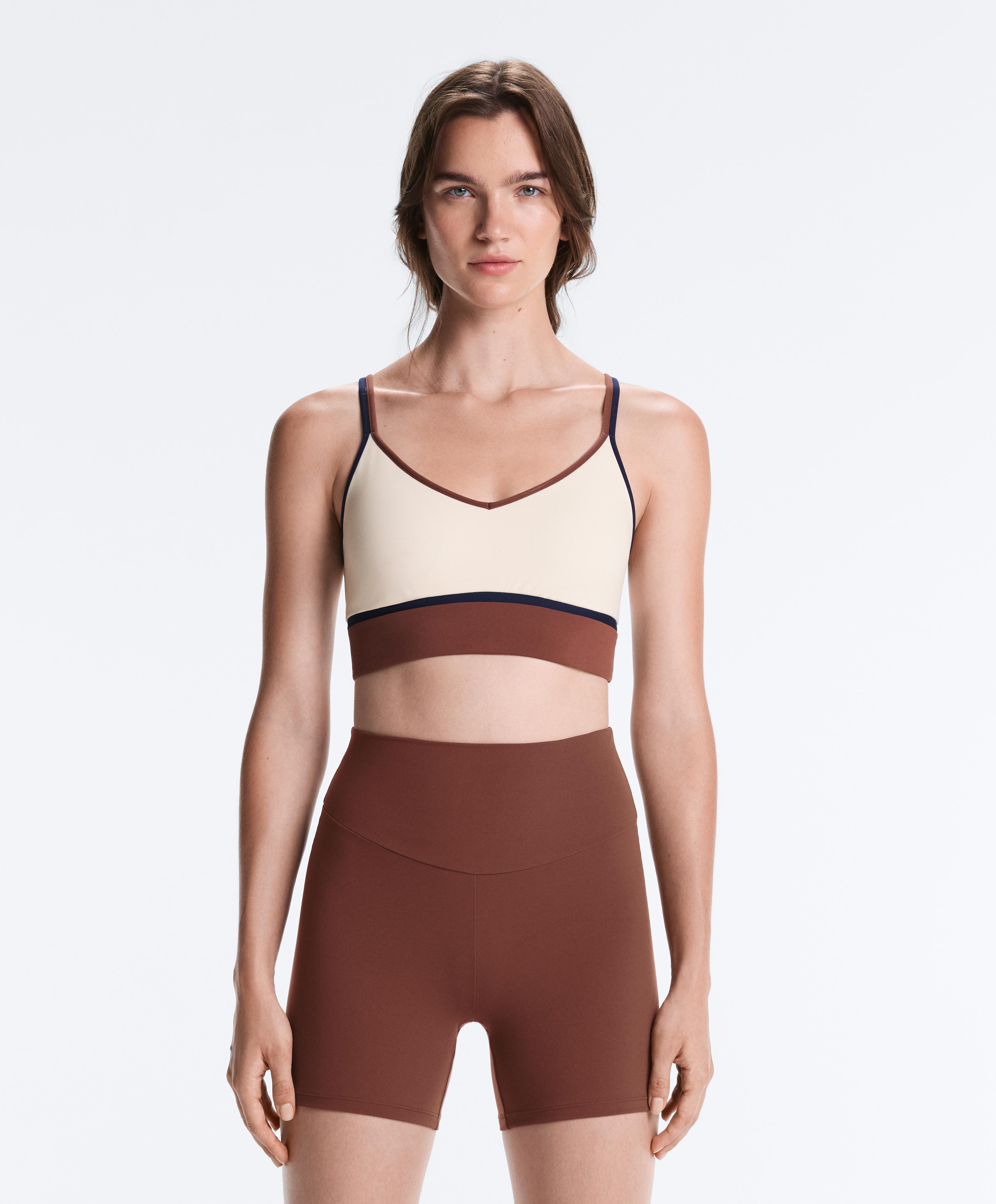 Contrast colour block medium-support Comfortlux sports bra — PALE ECRU