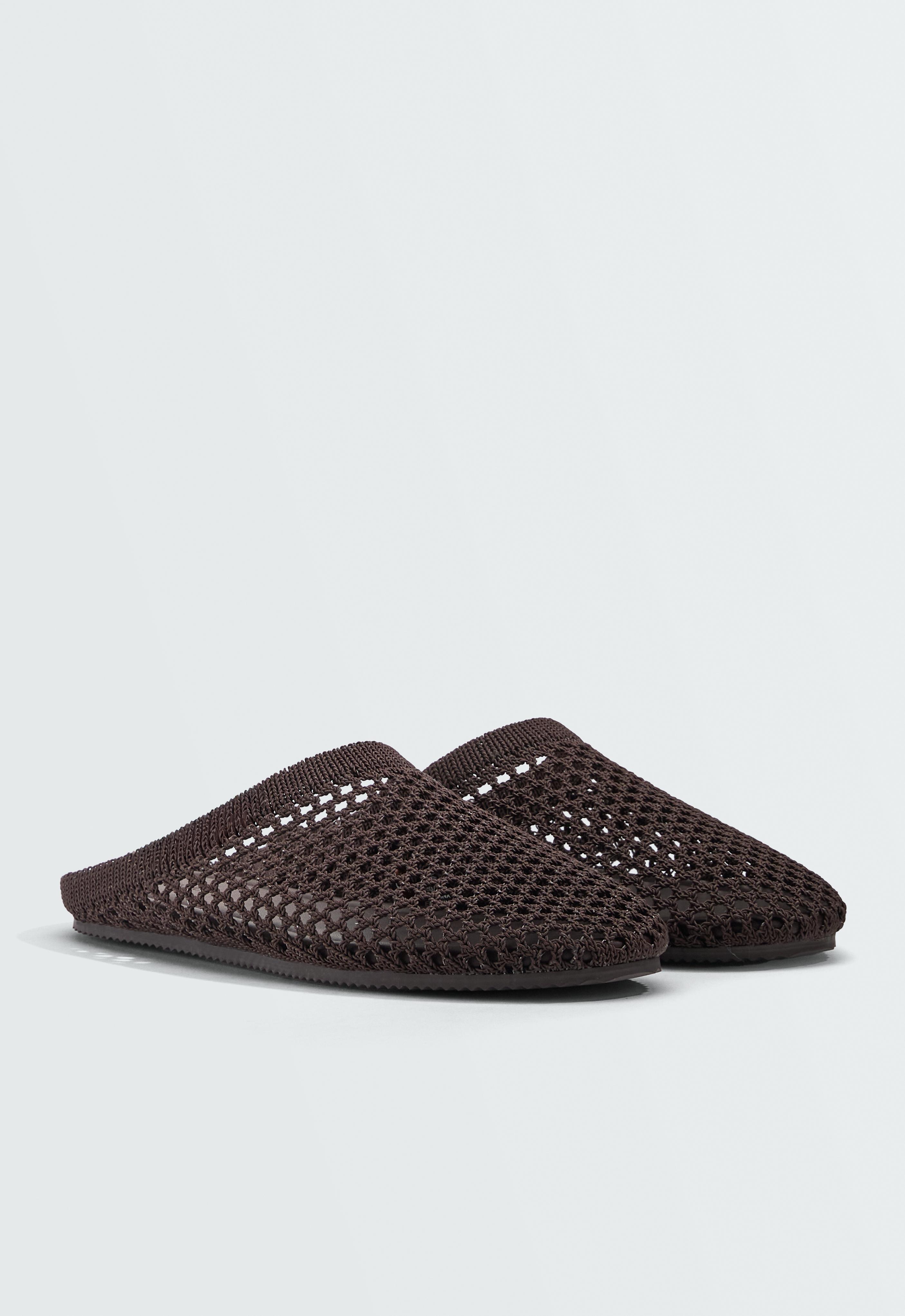 Crochet open-back clogs — BROWN