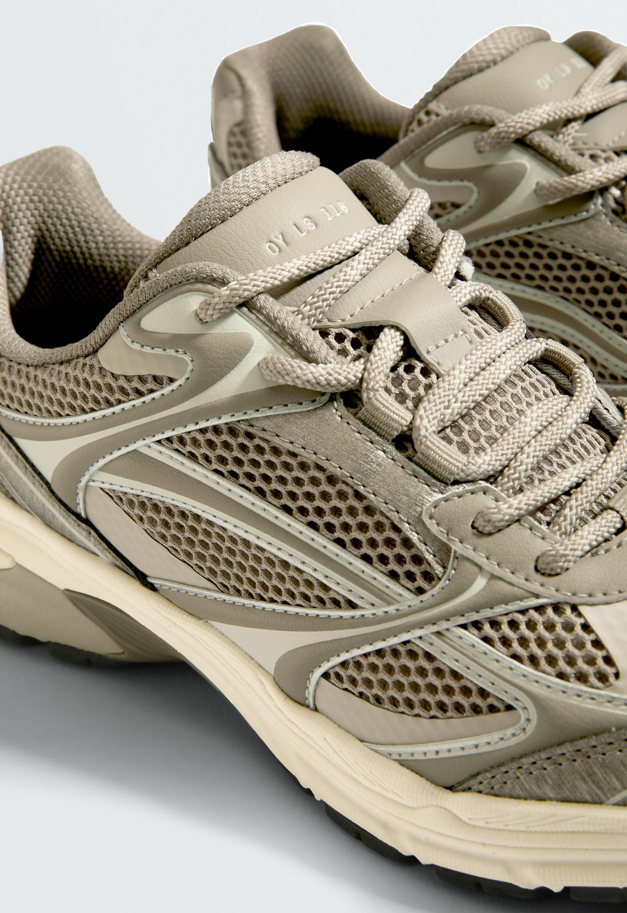 Multi-panel freetime trainers — MINK