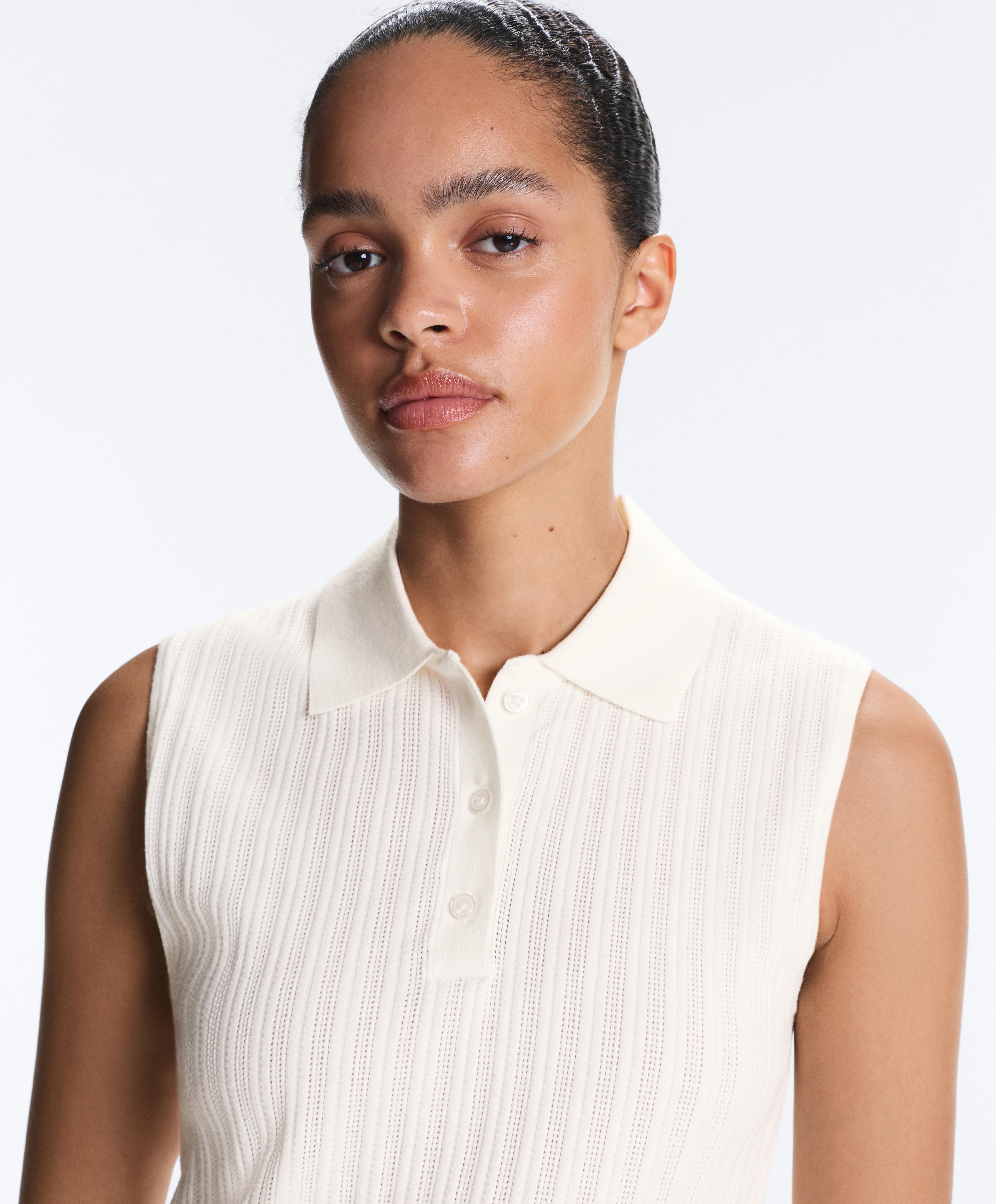 Sleeveless open knit jumper — WHITE