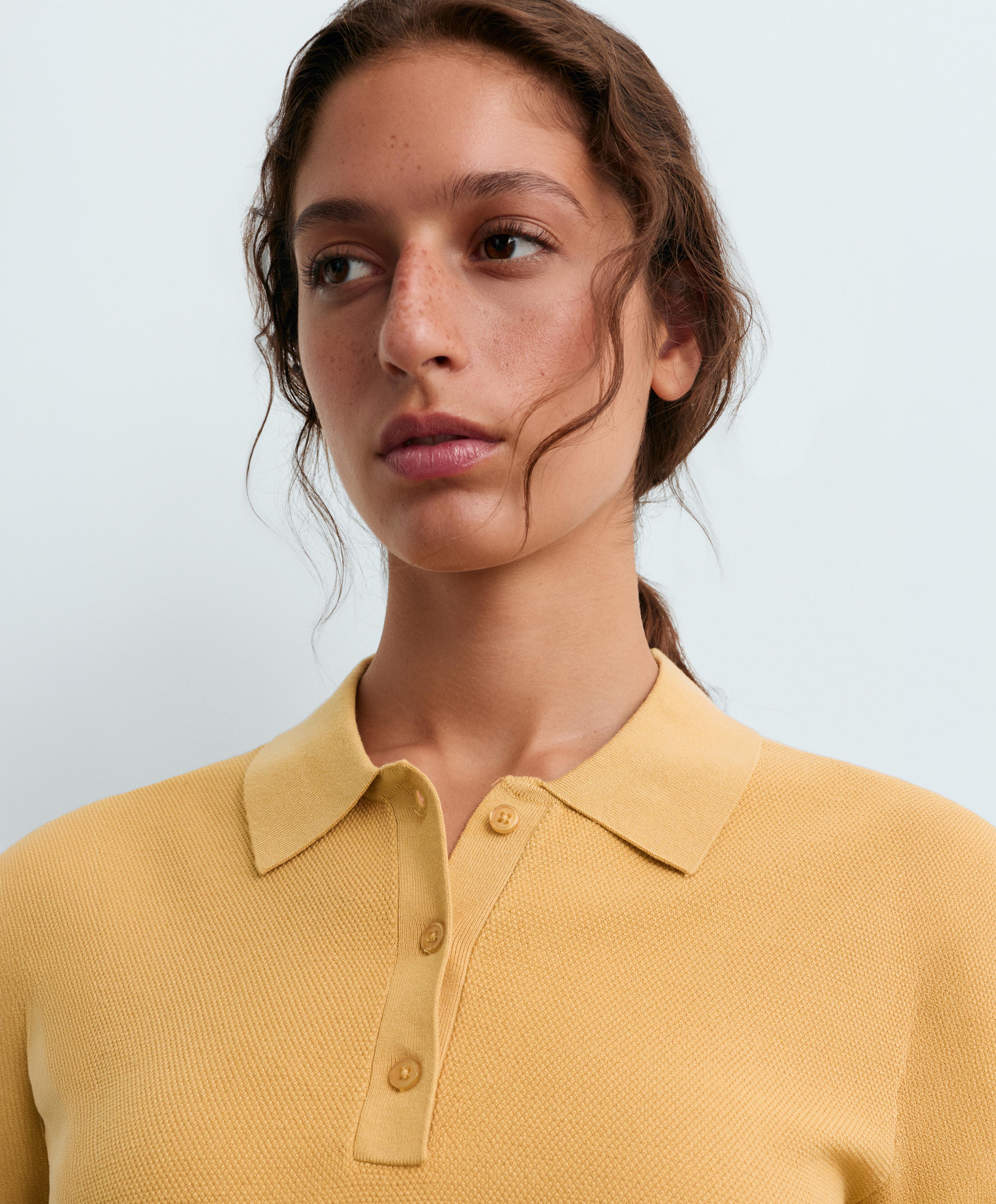 Short-sleeved button knit polo shirt — OCHRE