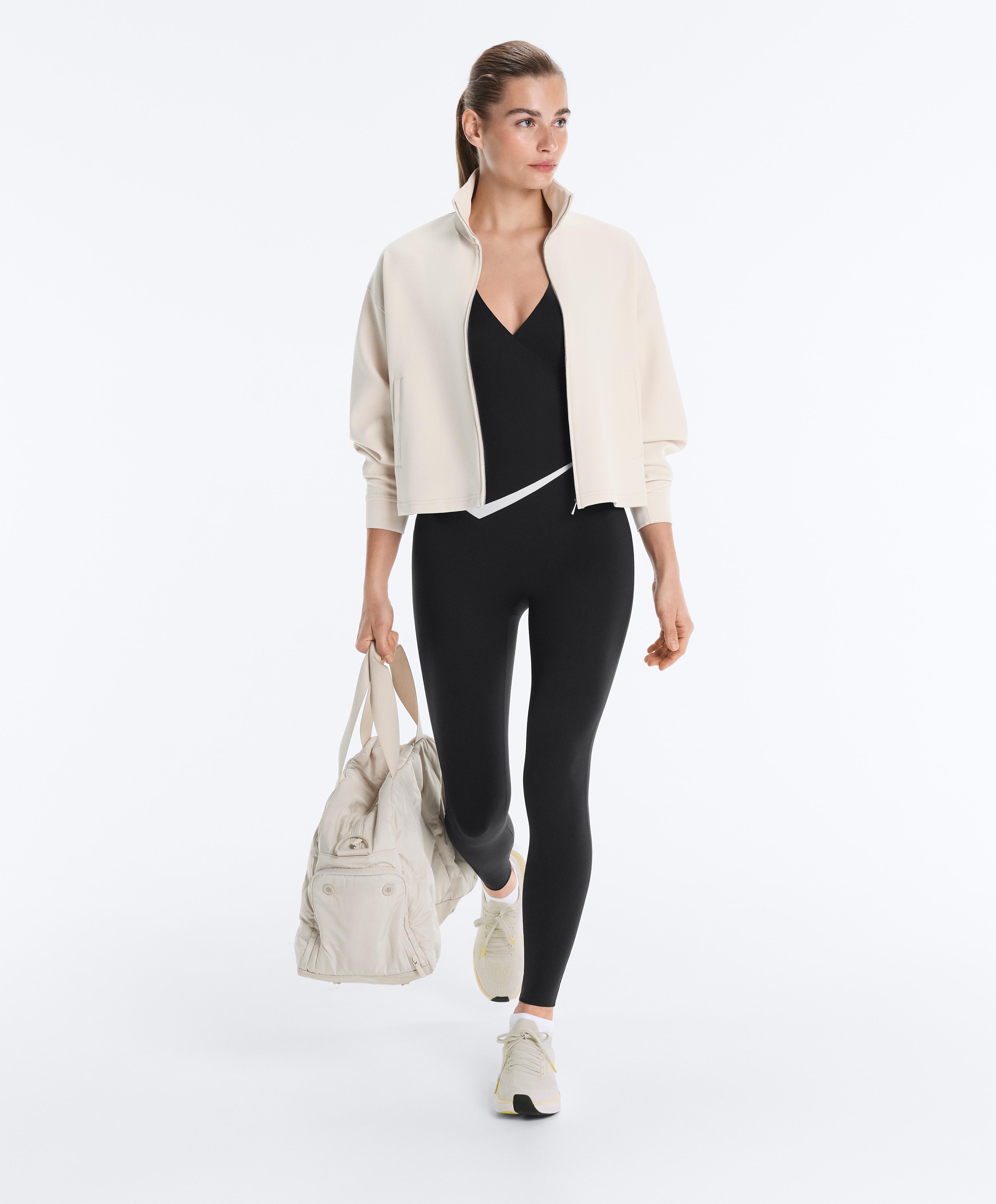 Perfect-adapt sleeveless contrast jumpsuit