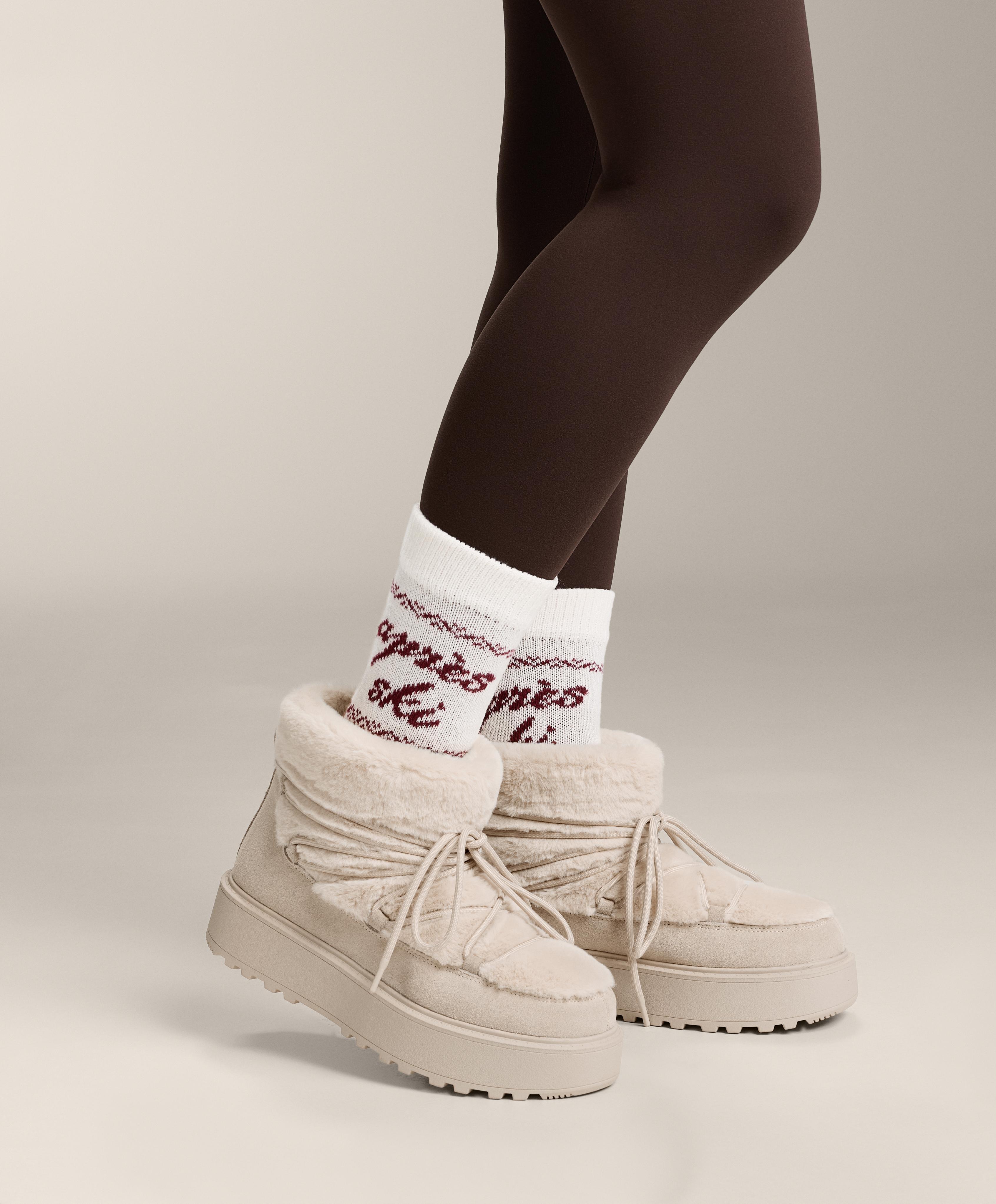 2 pairs of classic jacquard socks 2 pairs of classic jacquard socks