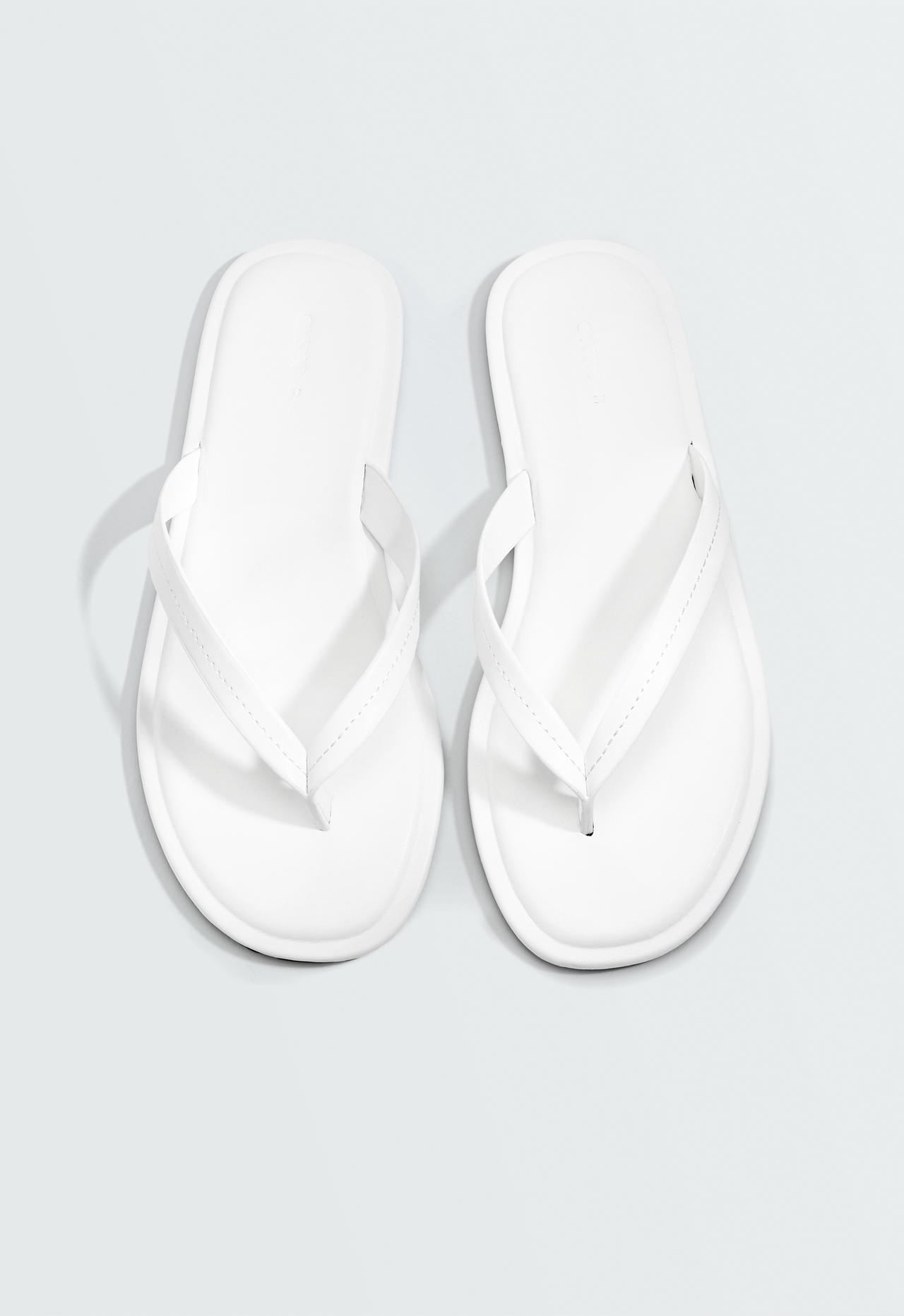 Minimalist flat sandals — WHITE