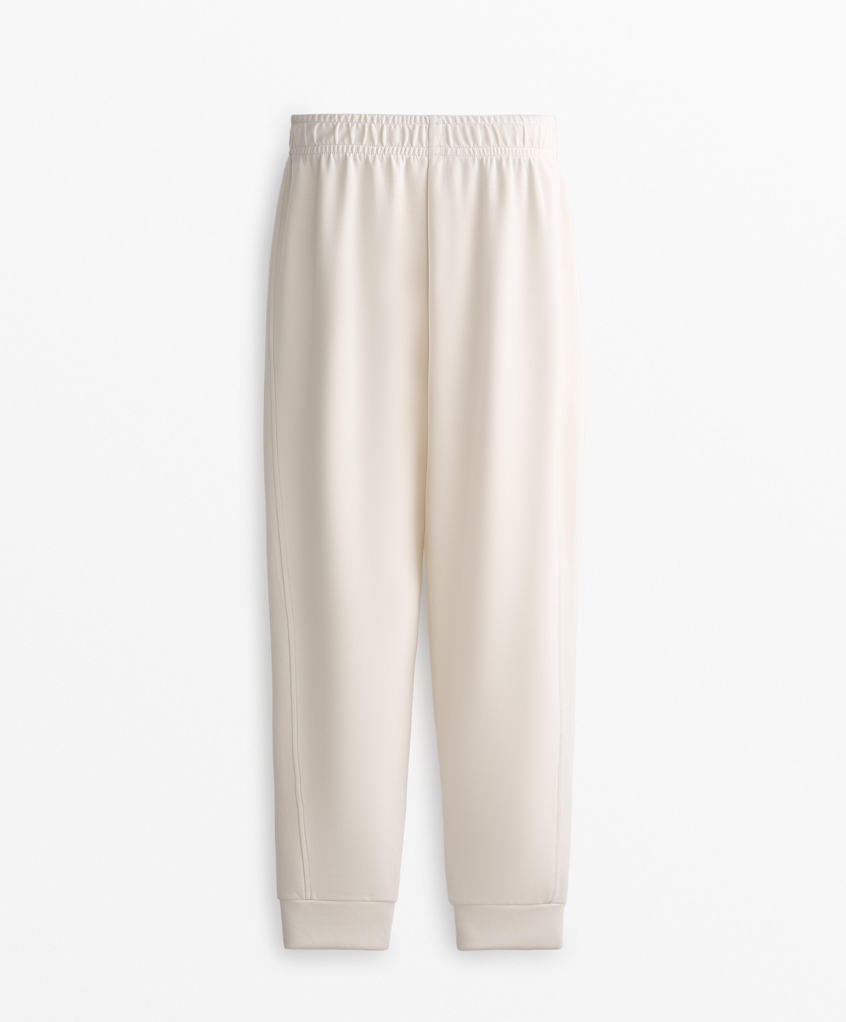 Pantalón jogger con modal