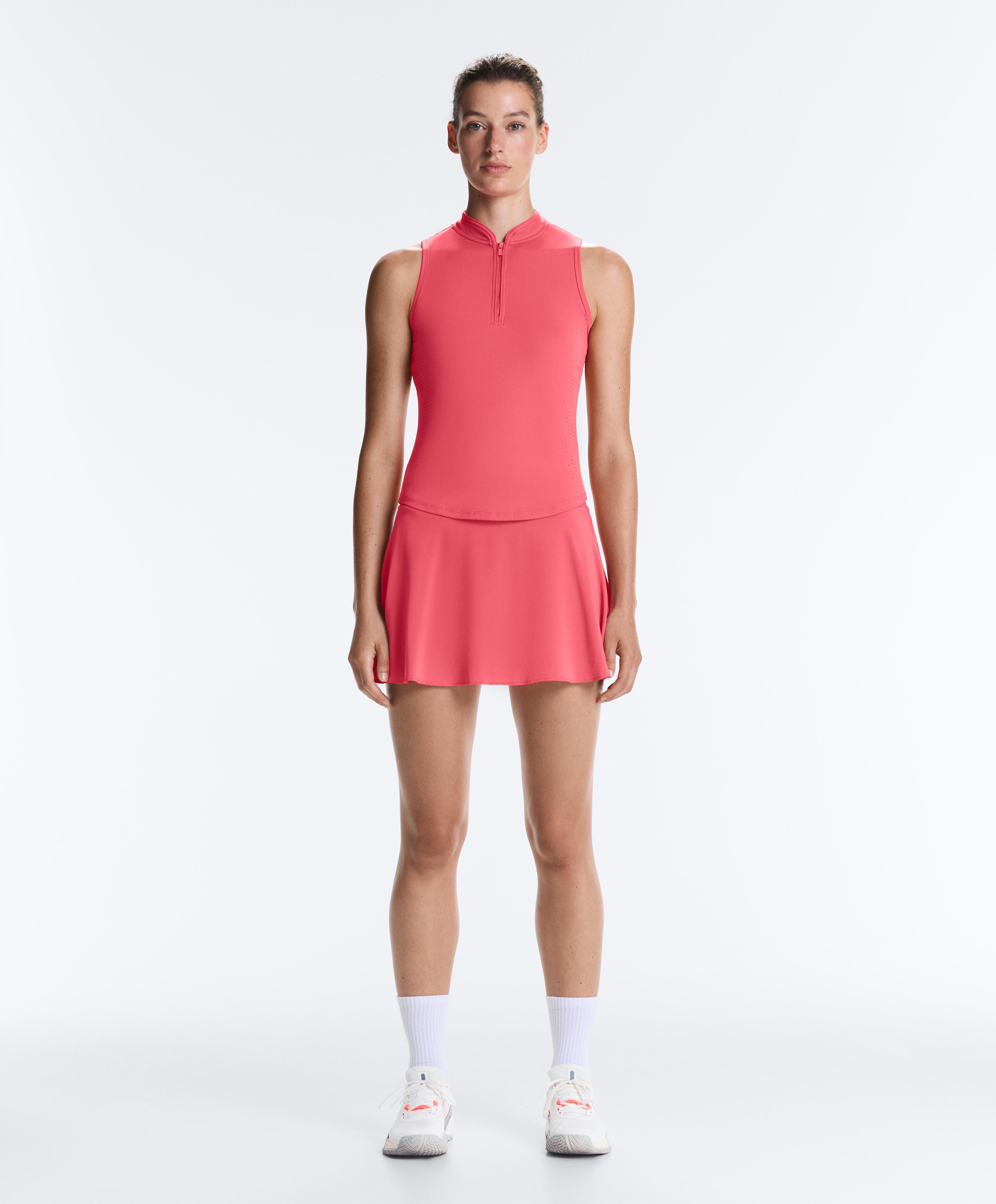 Technical sleeveless T-shirt with half zip — WASHED RED