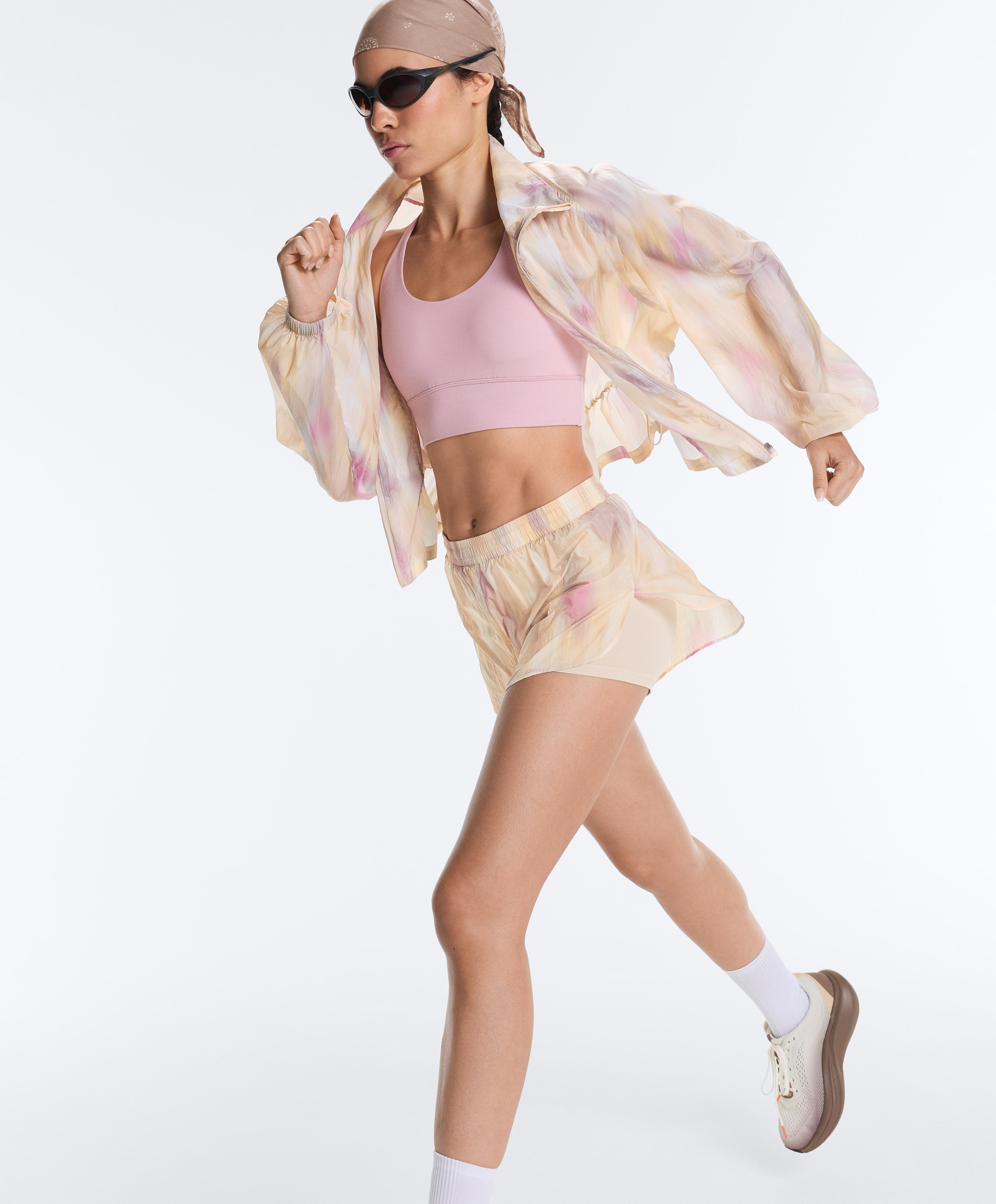 2-in-1 tie-dye mid rise technical shorts — VANILLA