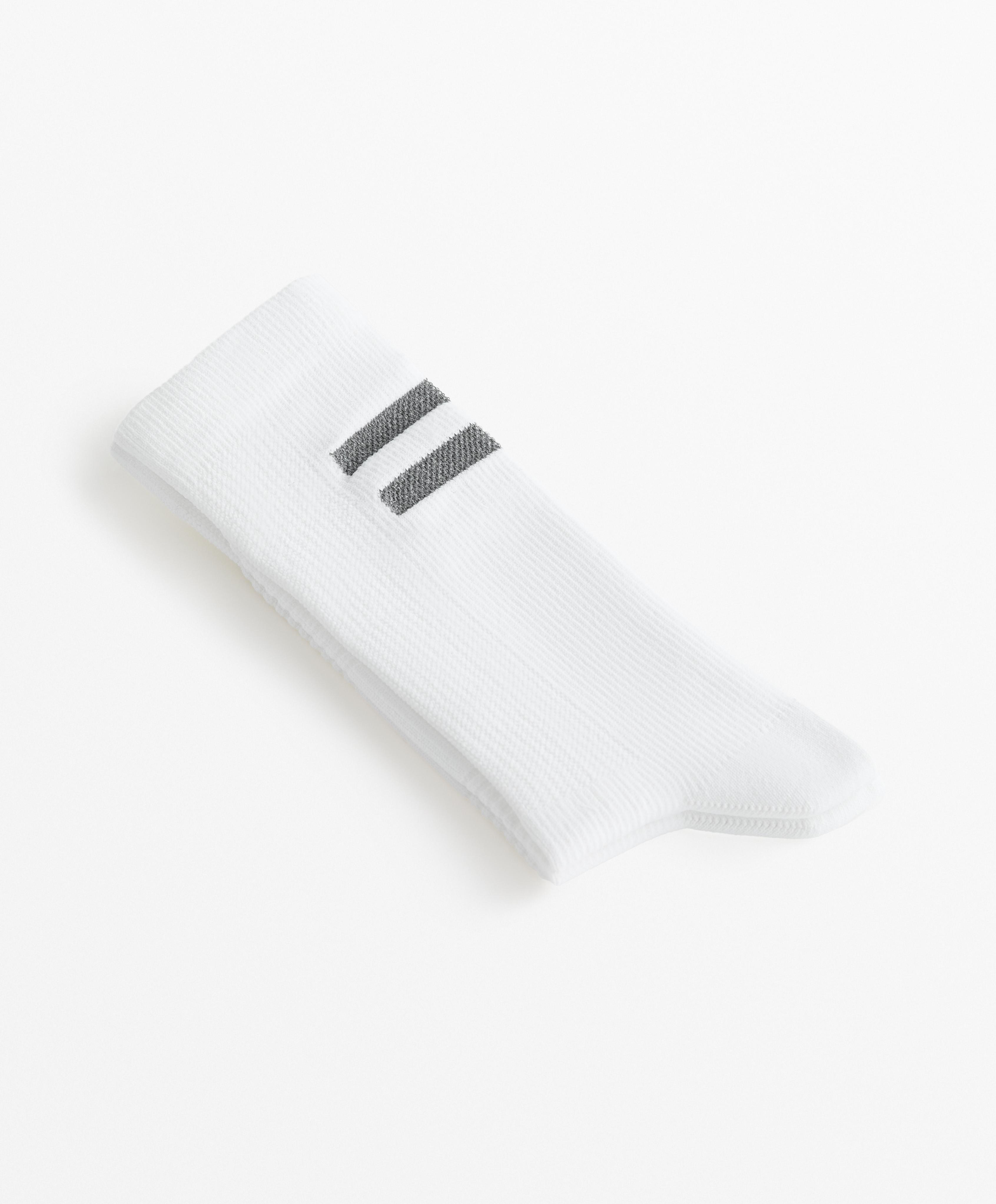 2 pairs of sports socks with reflective detail