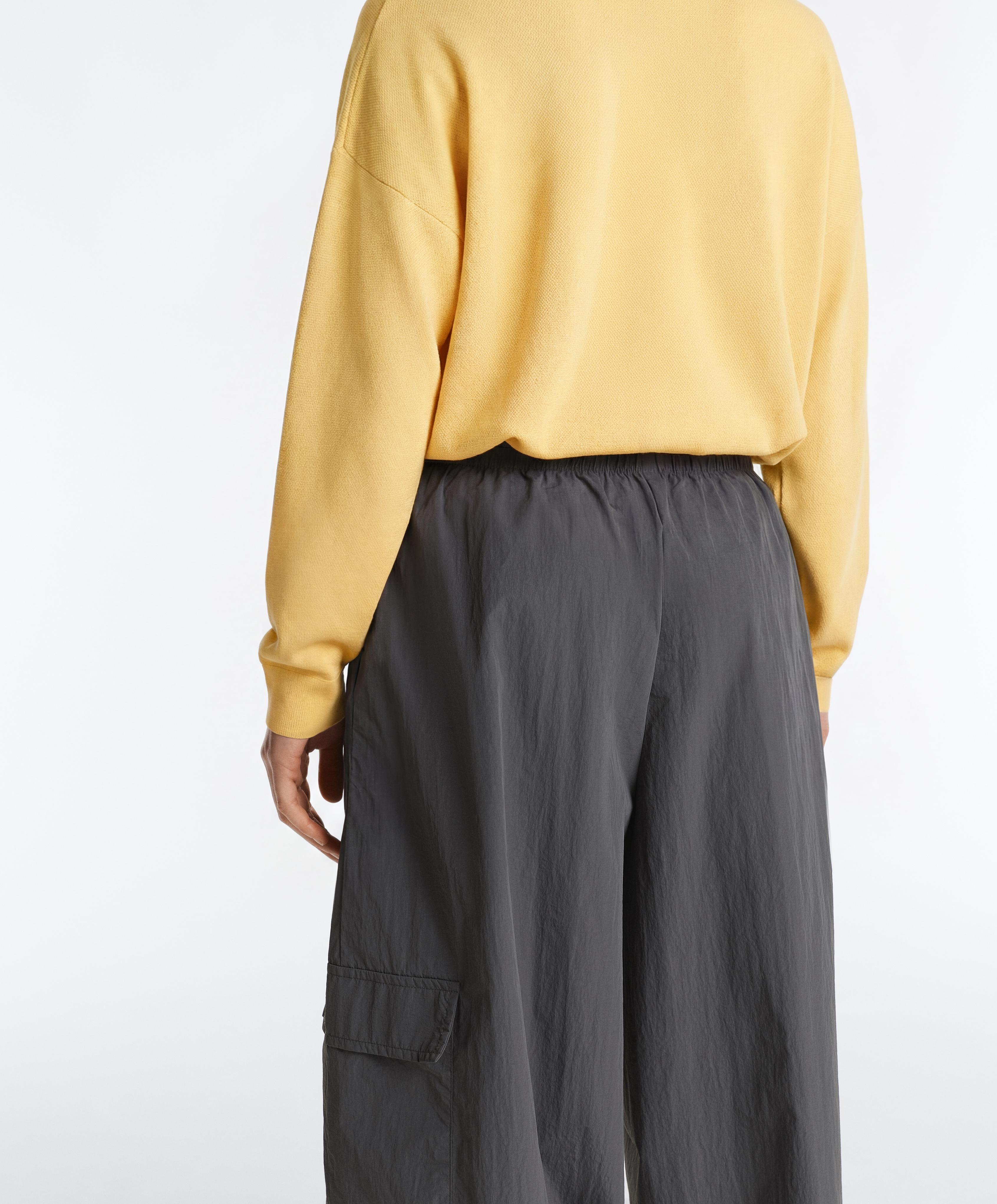 Water-repellent nylon cargo trousers — ASPHALT GREY