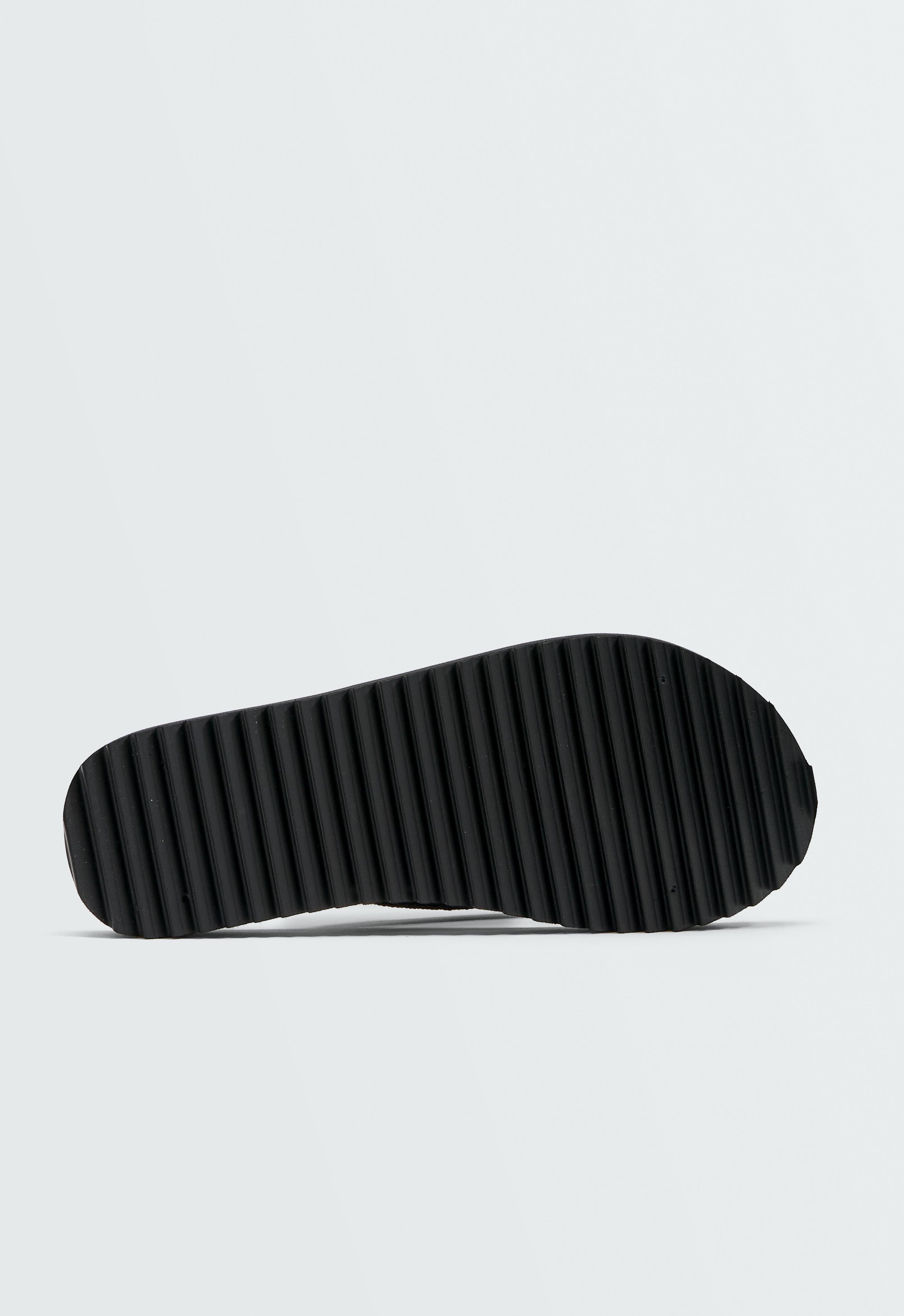Braided rope beachwear sandals — BLACK