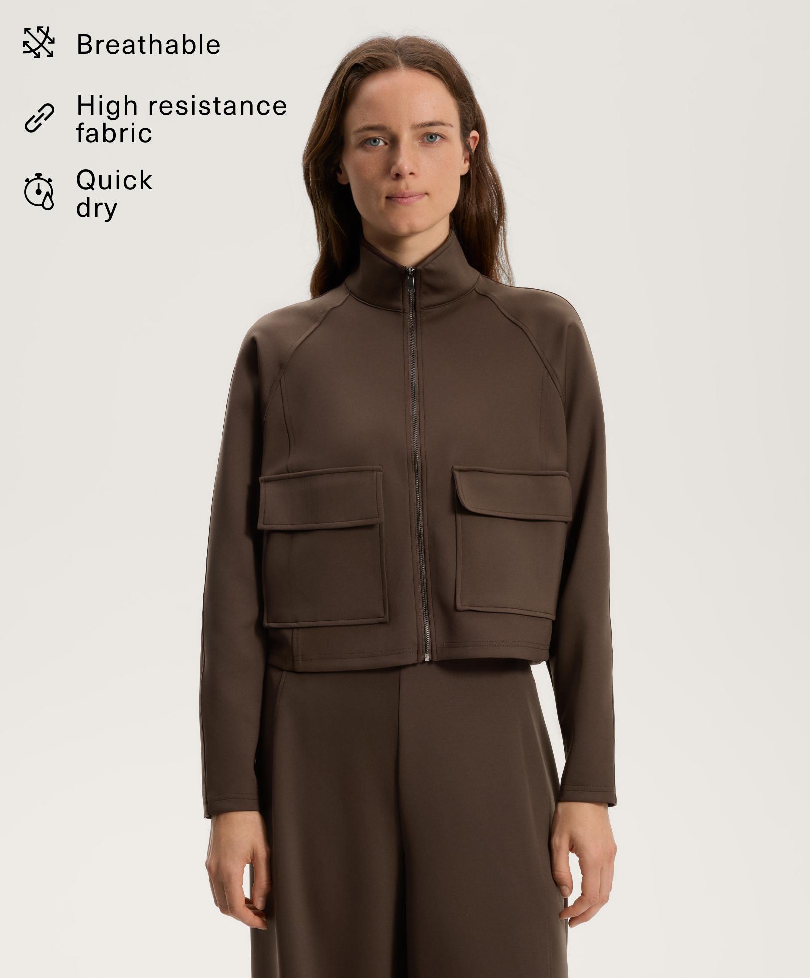 جاكيت مظهر نيوبرين بجيوب