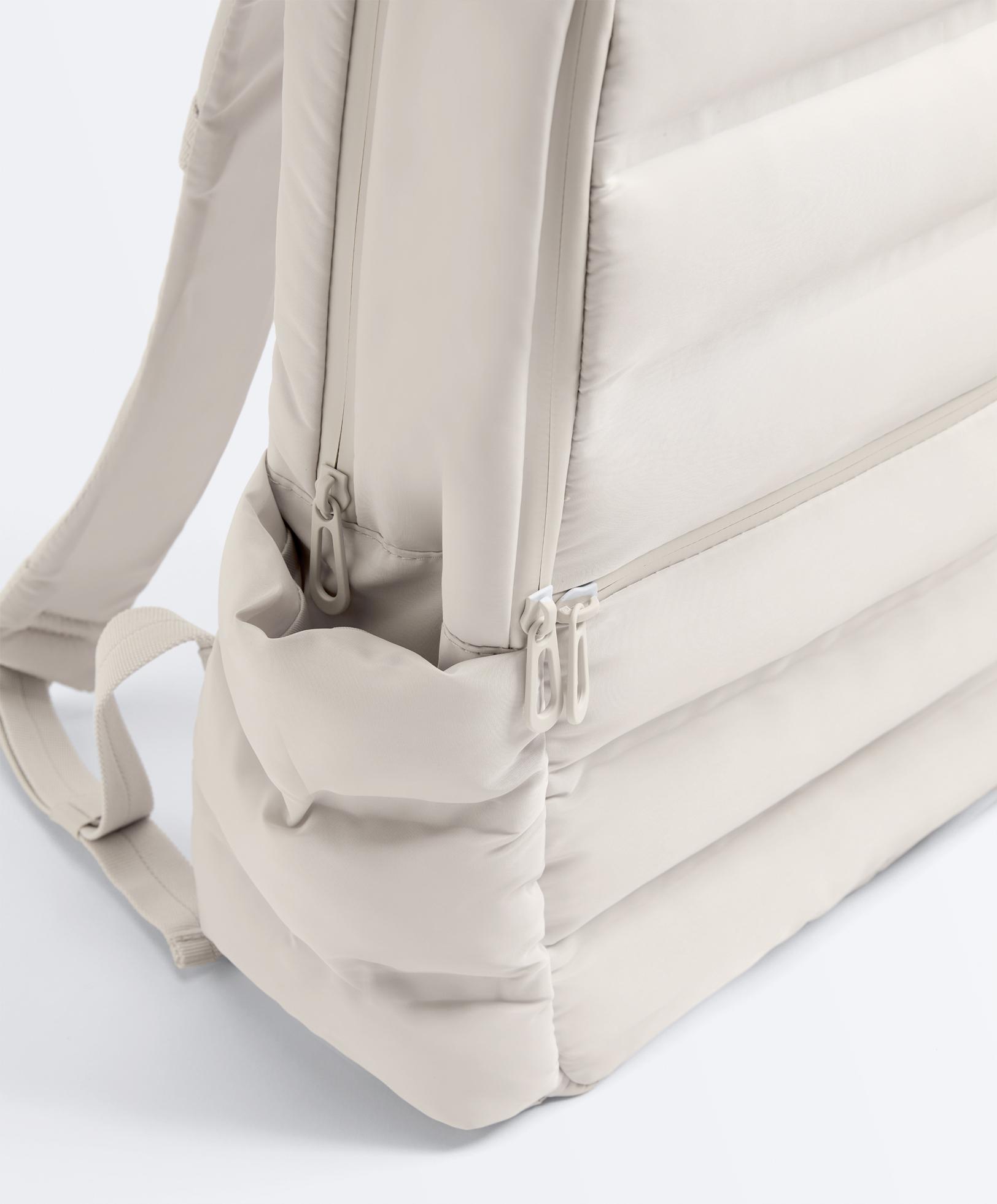 Padded backpack — ECRU
