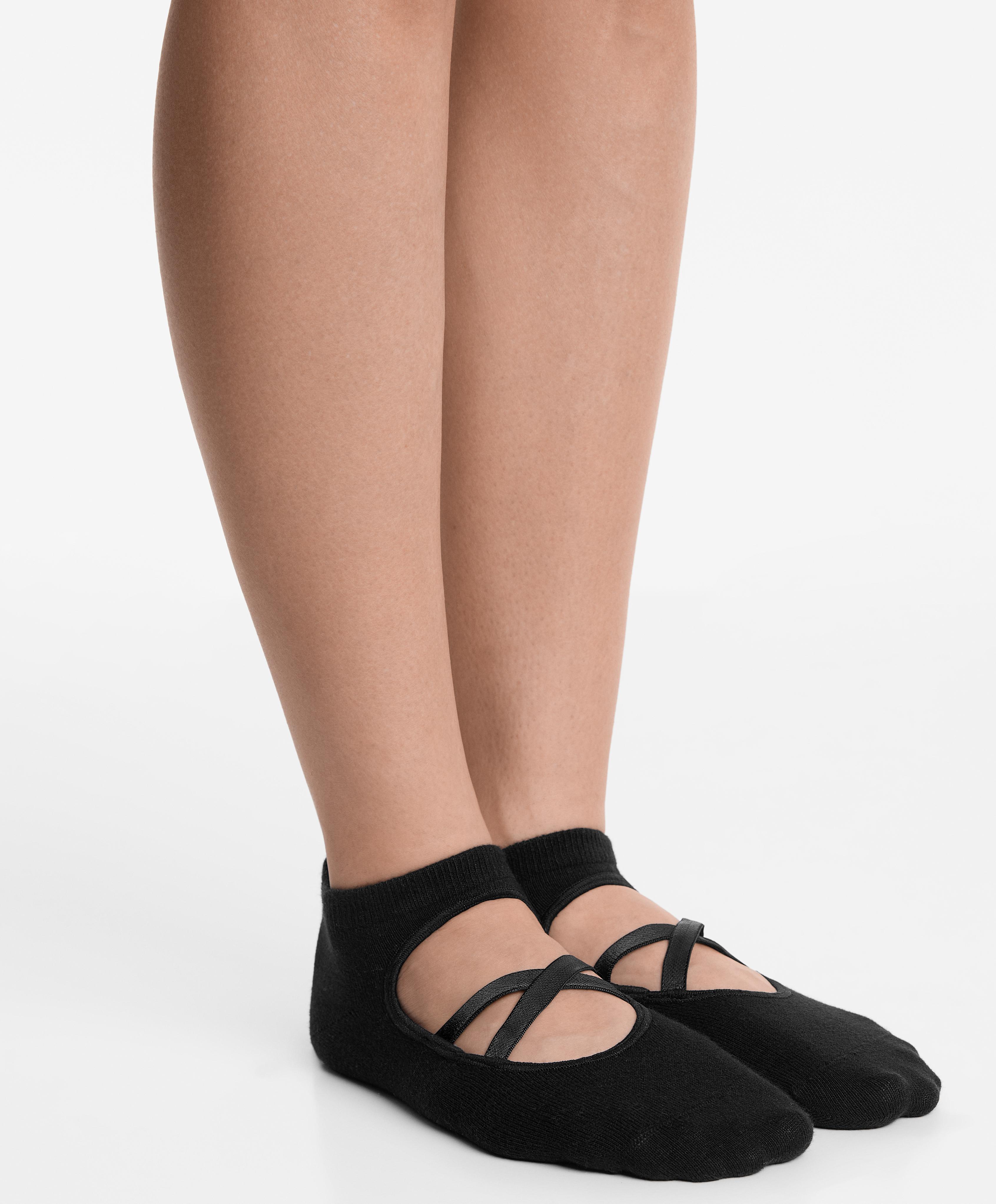 2 κάλτσες yoga και pilates με μείγμα βαμβακιού και χιαστί κορδέλες 2 κάλτσες yoga και pilates με μείγμα βαμβακιού και χιαστί κορδέλες