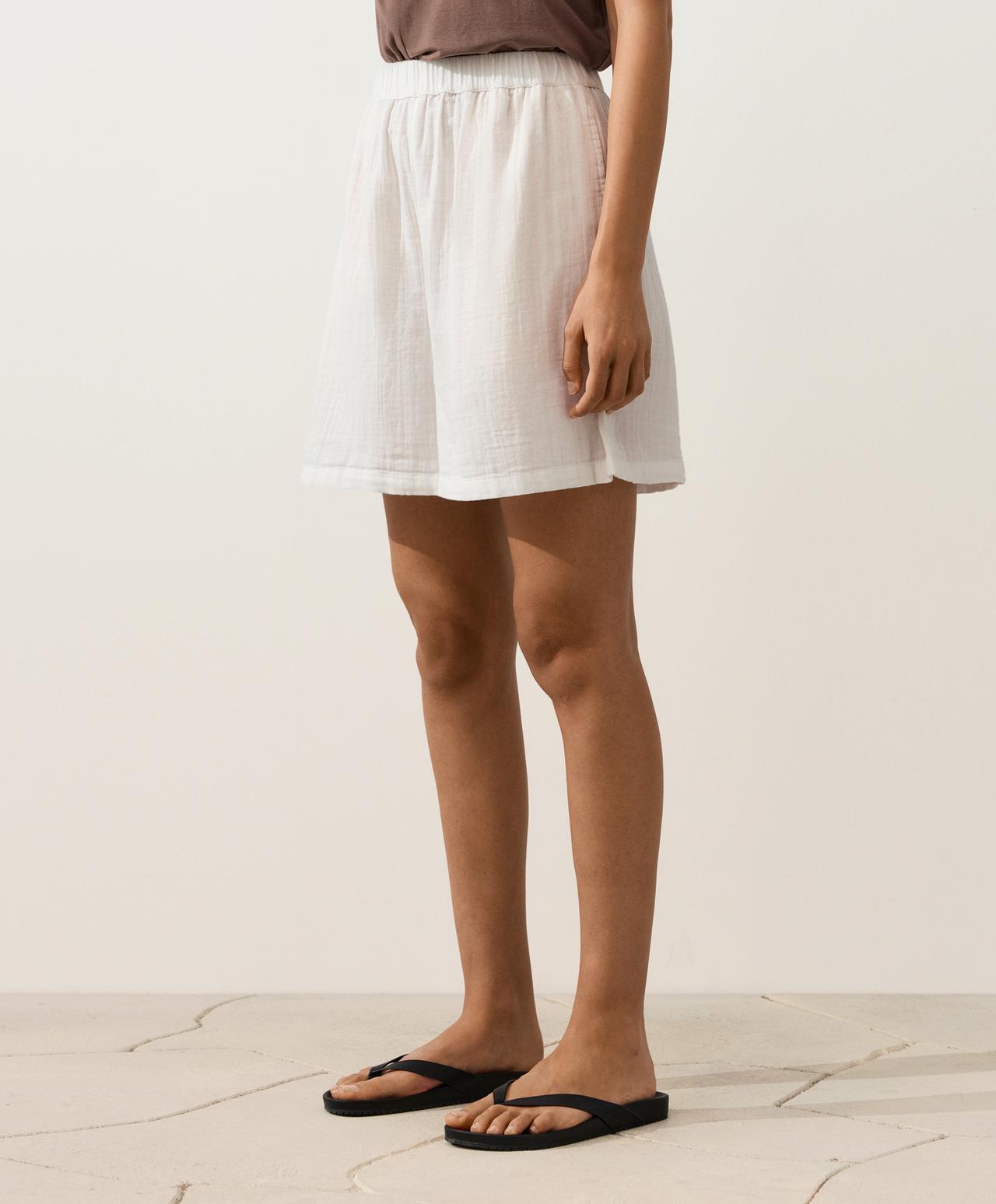 100% cotton gauze bermuda shorts — WHITE