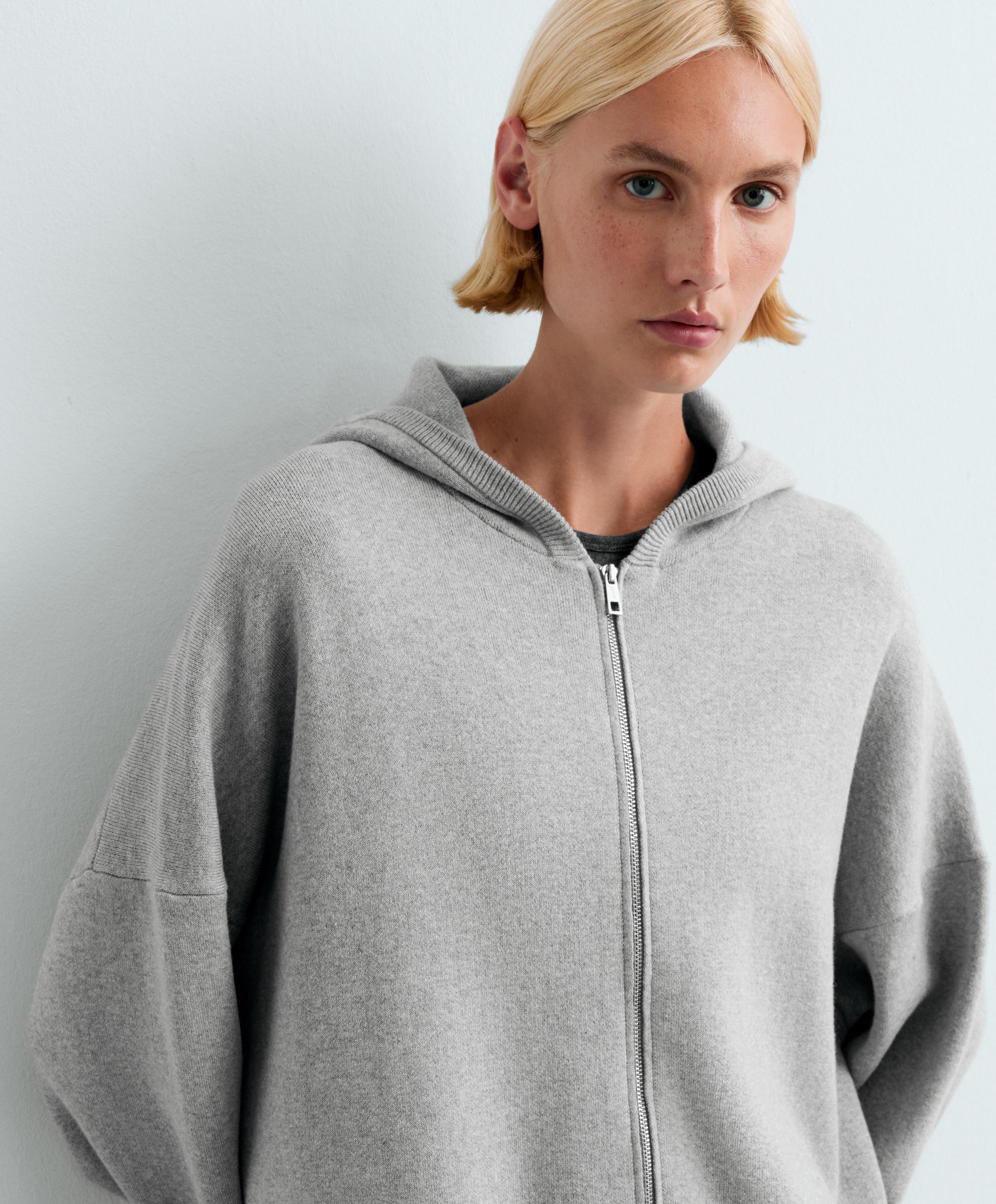 Long knit hooded jacket — PALE GREY
