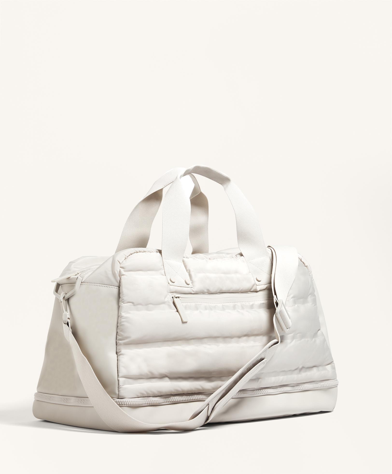 Техническая спортивная сумка с мягкой подкладкой - Распродажа