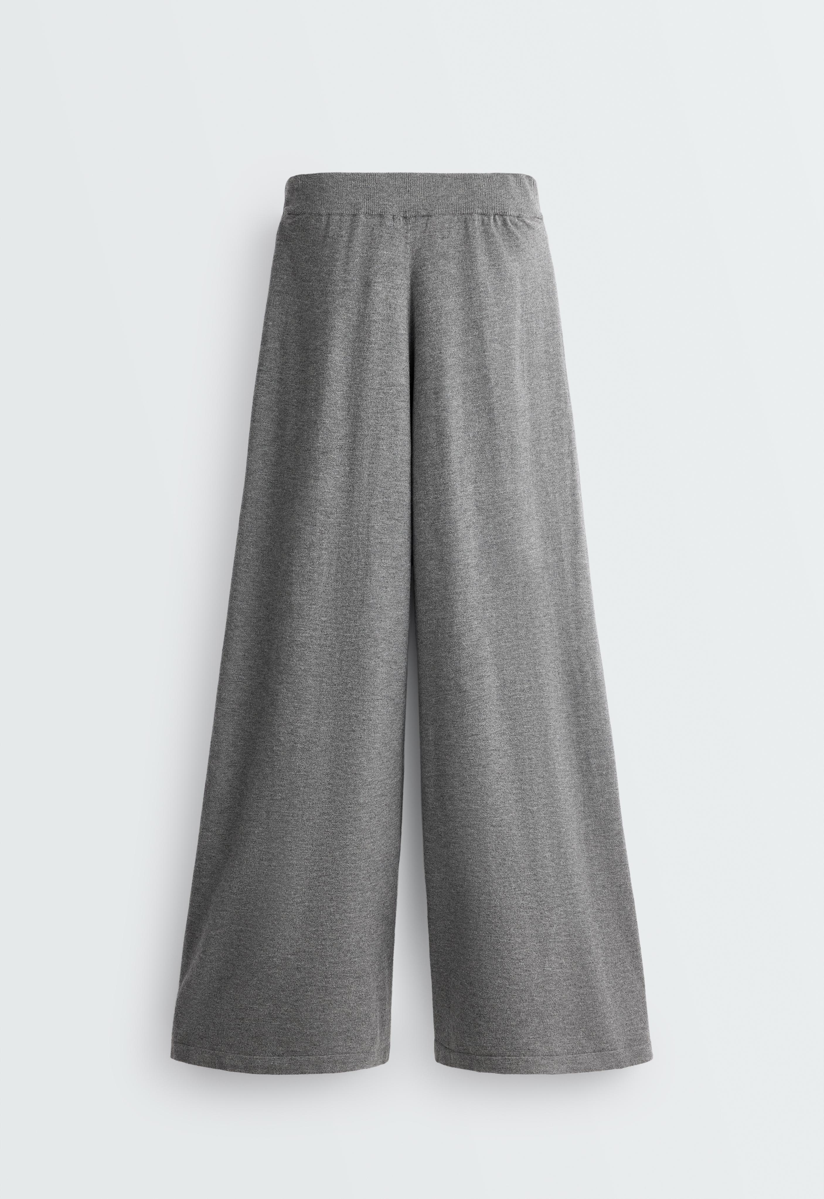 Wide-leg knit pleat trousers | OYSHO España