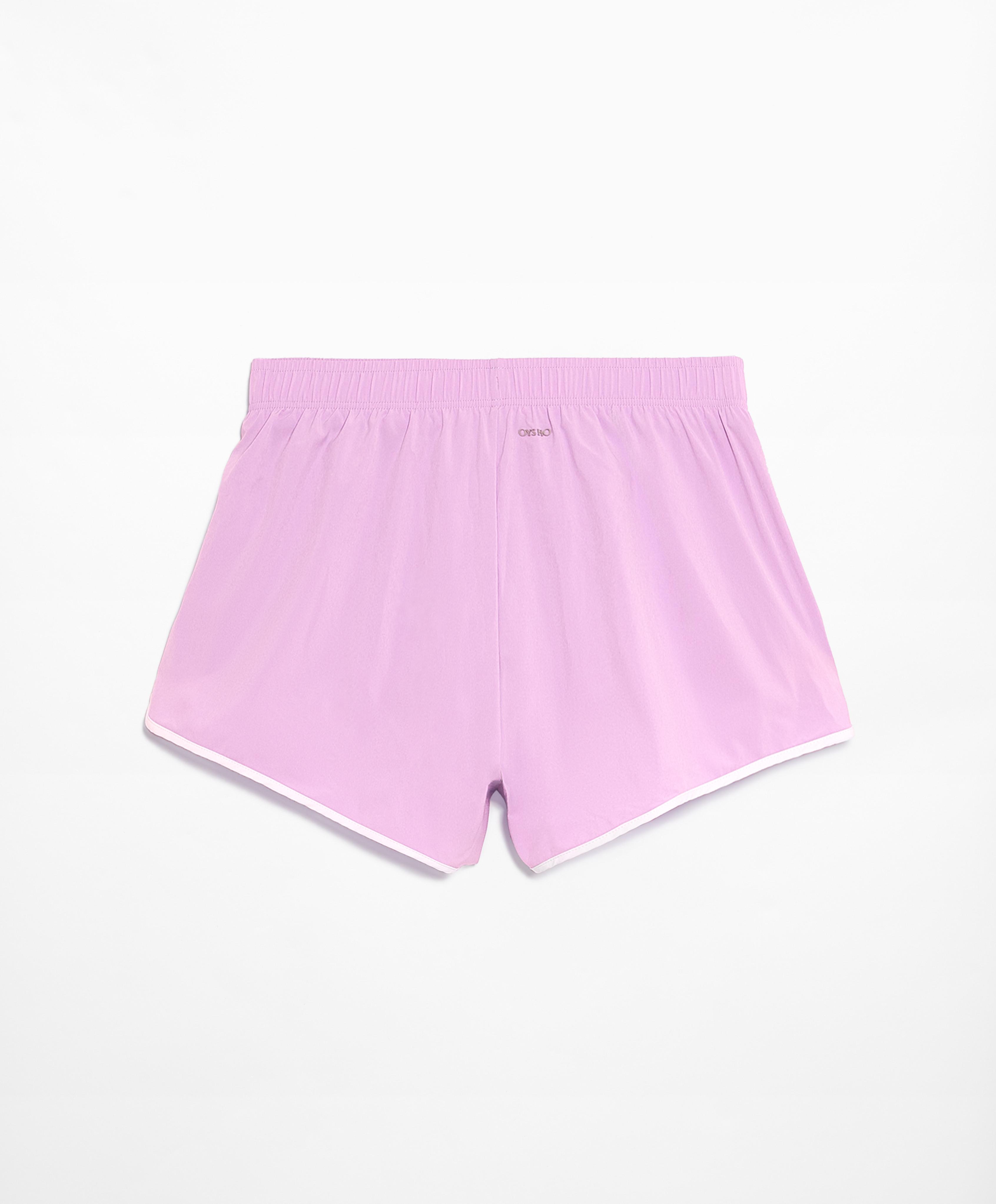 Double running shorts with piping