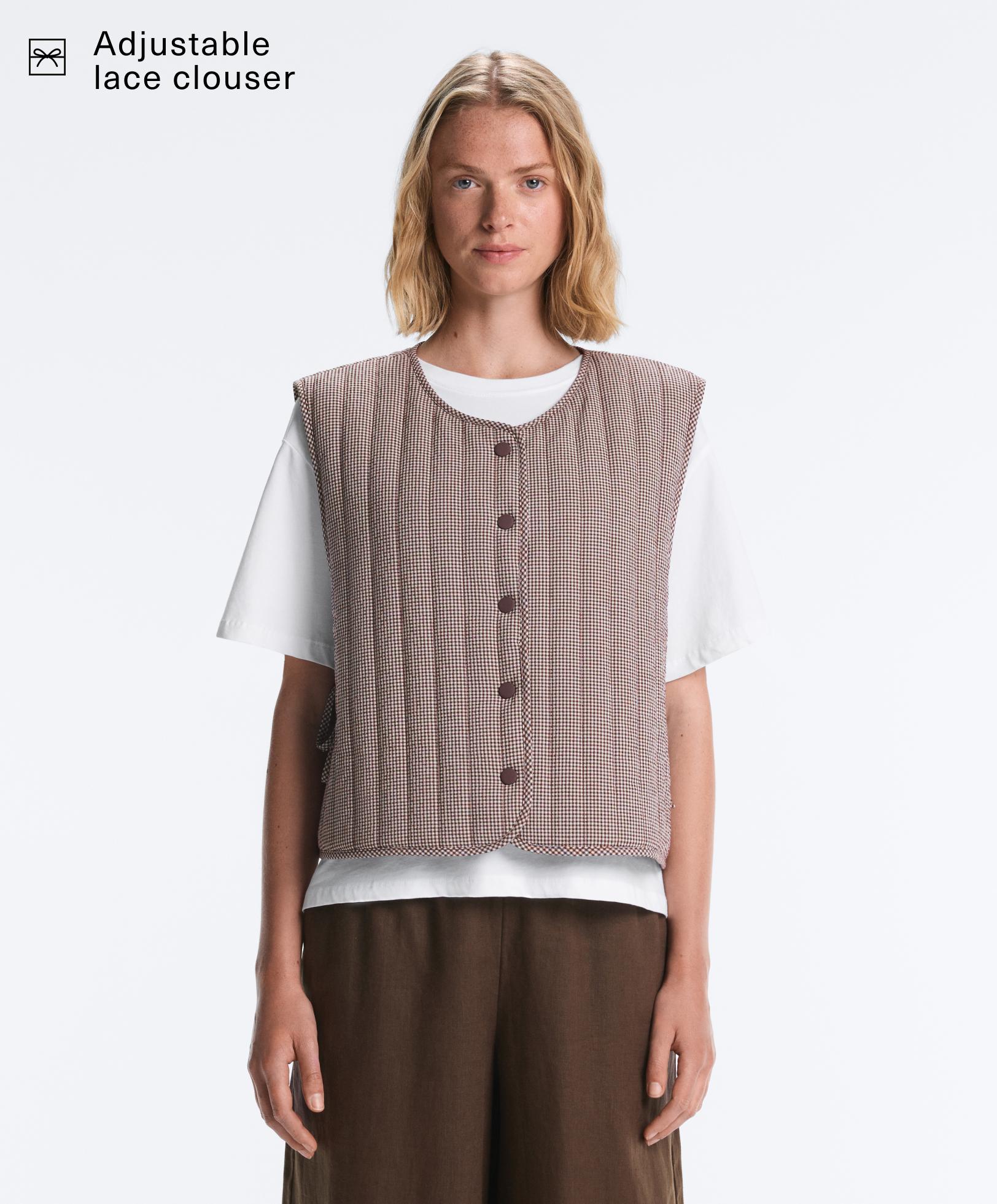 Gingham quilted gilet