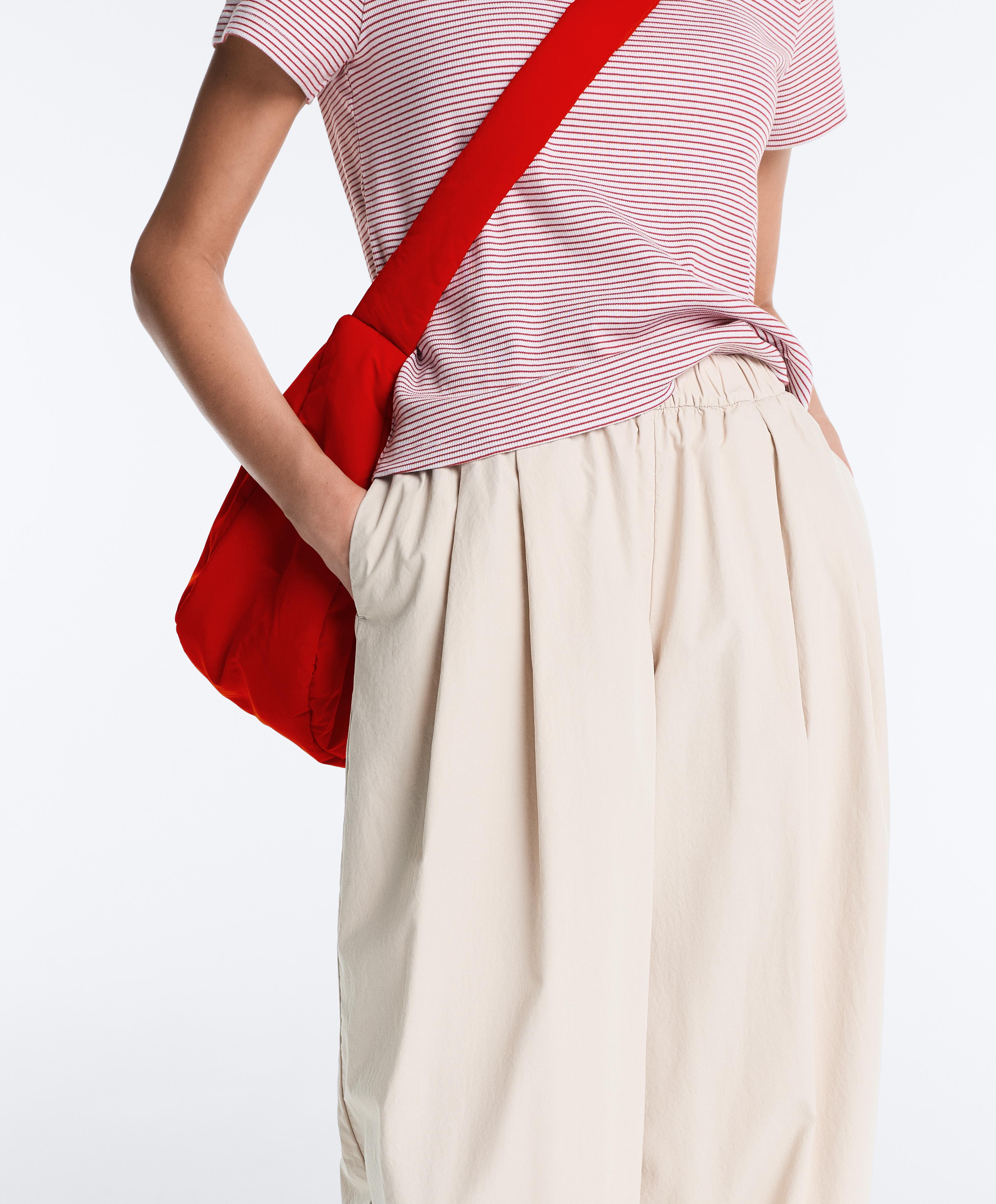 Pleated 100% cotton tapered trousers — PALE MINK