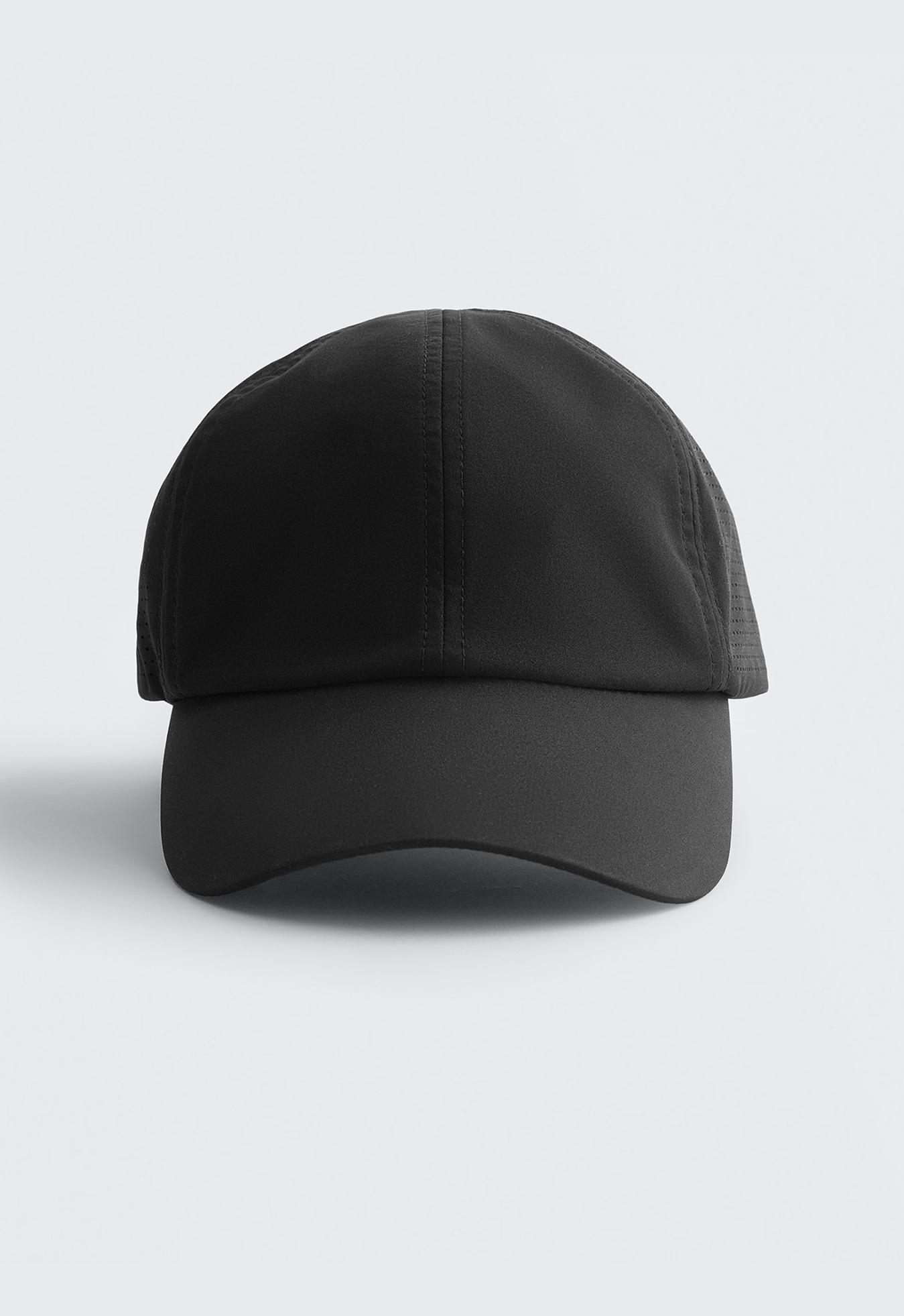 Sports cap — BLACK