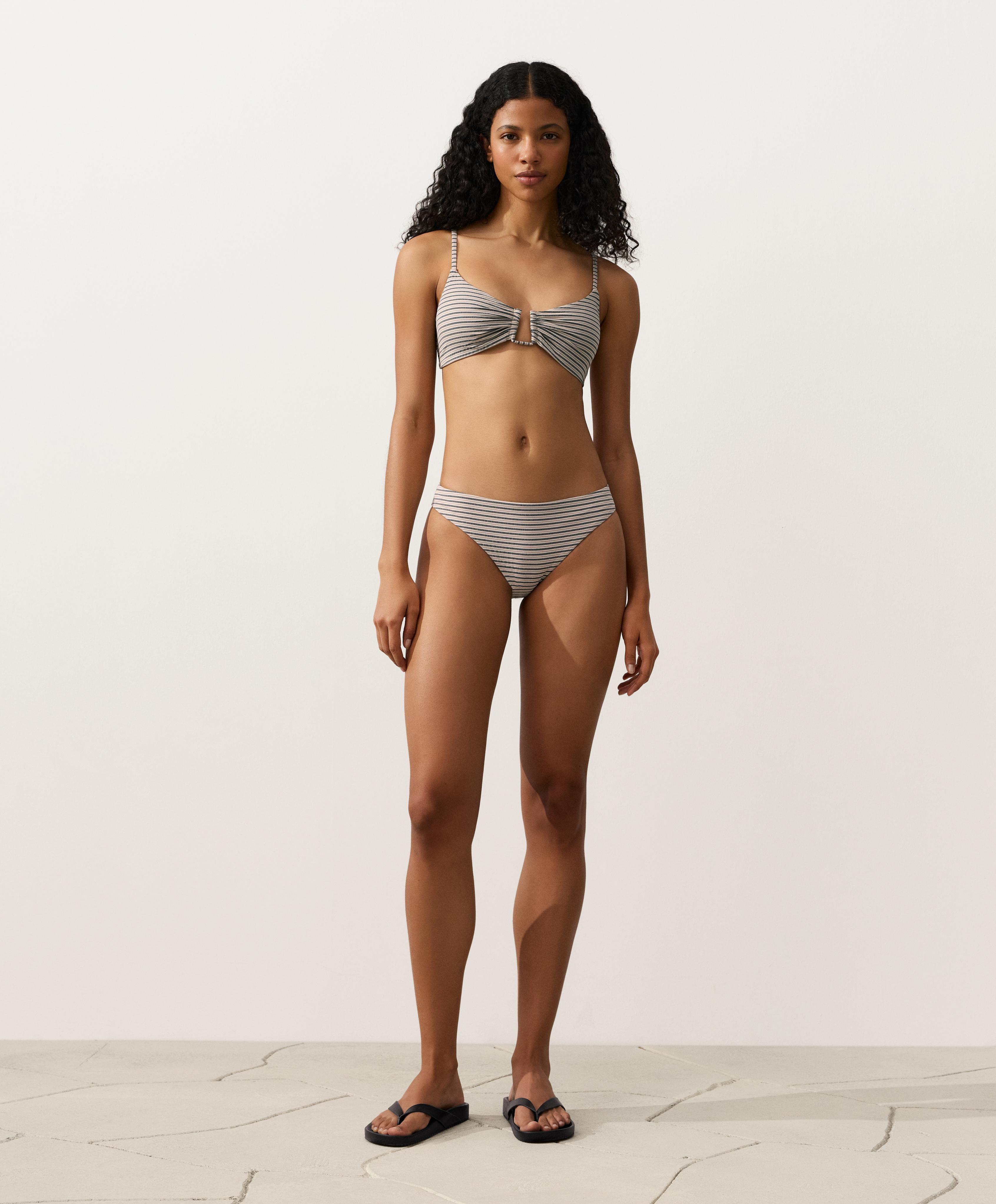 Striped classic bikini briefs
