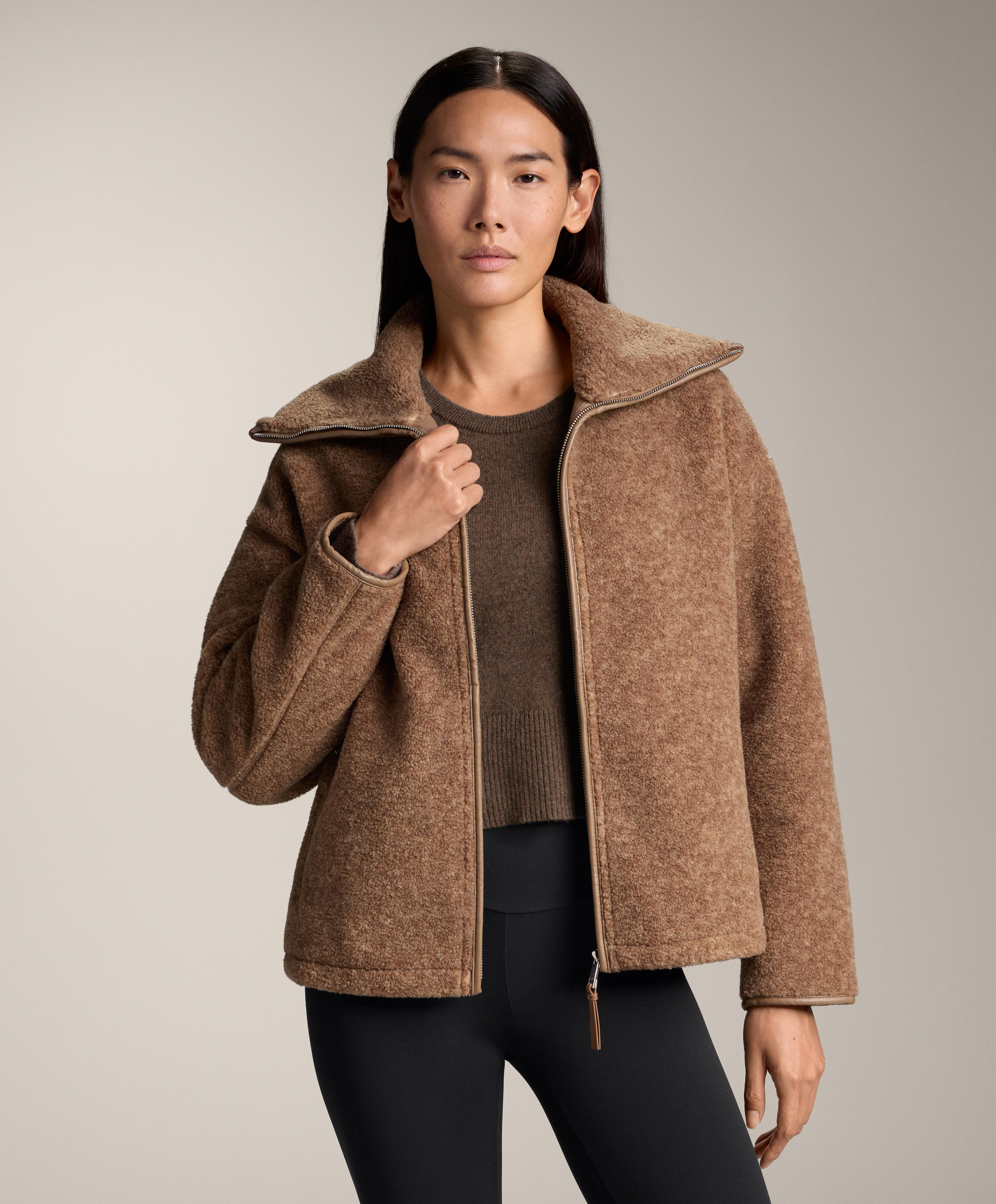Chaqueta borreguillo boxy Chaqueta borreguillo boxy