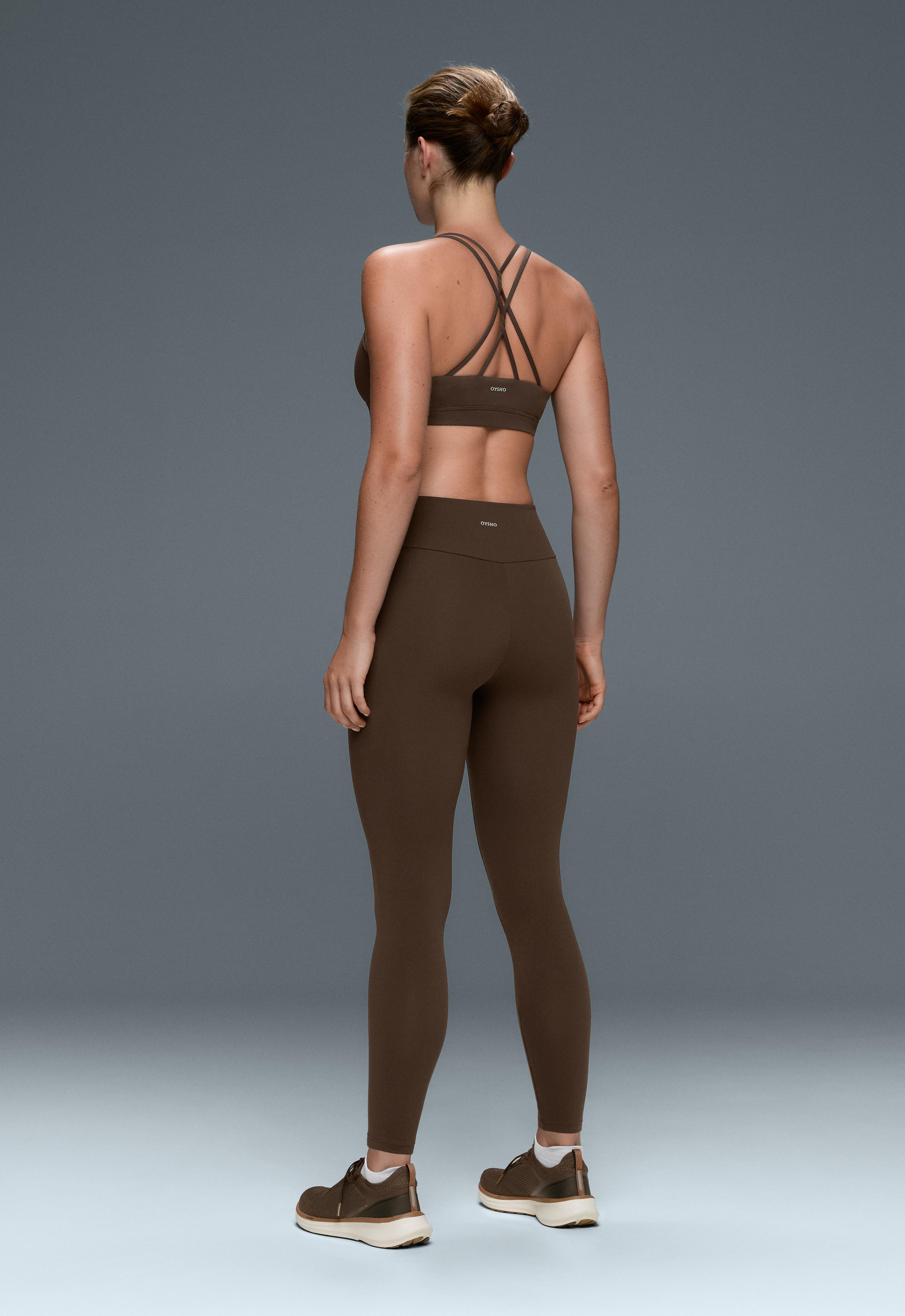 Comfortlux low-support crossover strap sports bra — DARK BROWN