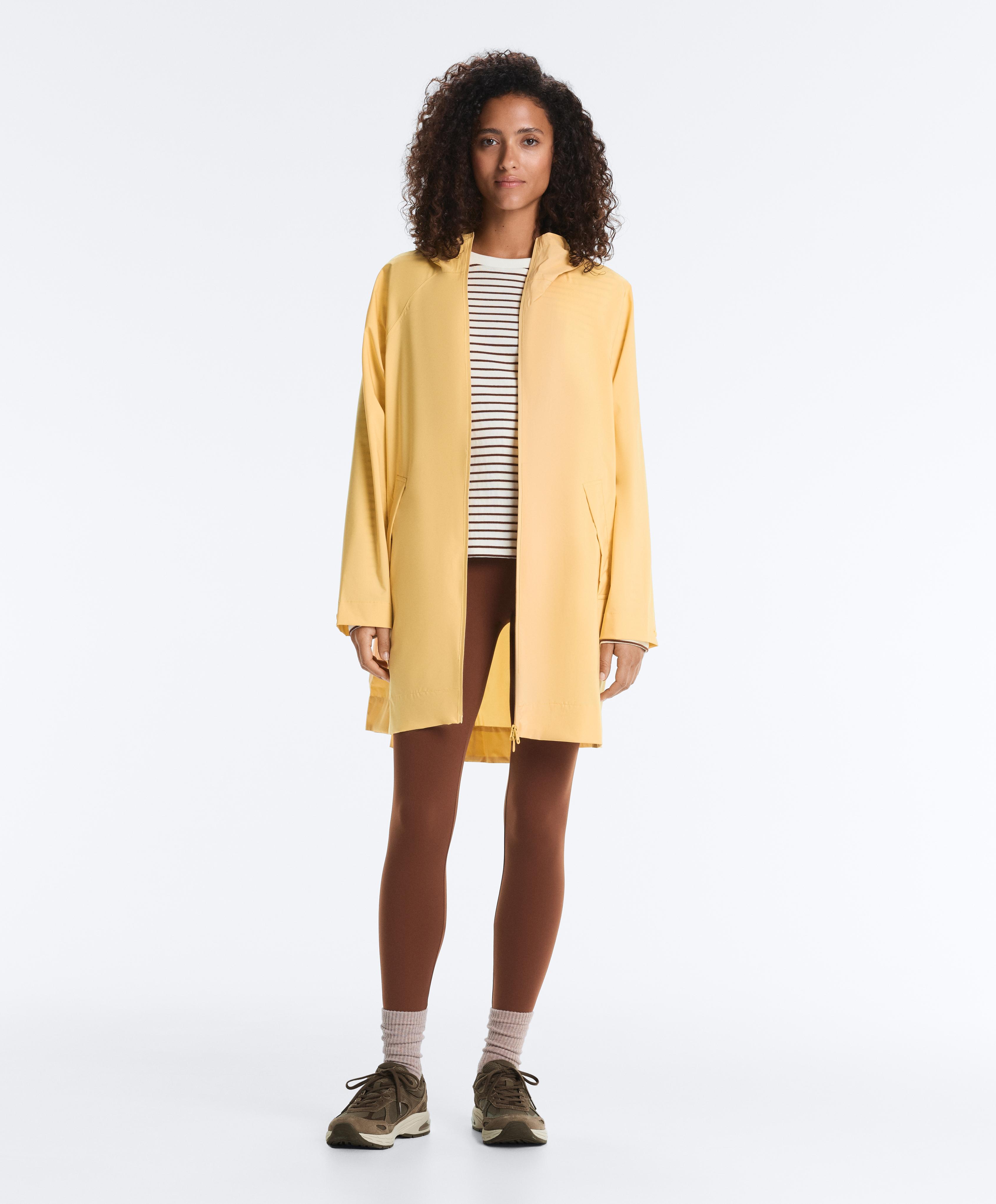 Packable super extra lightweight 10k waterproof jacket — MID-YELLOW