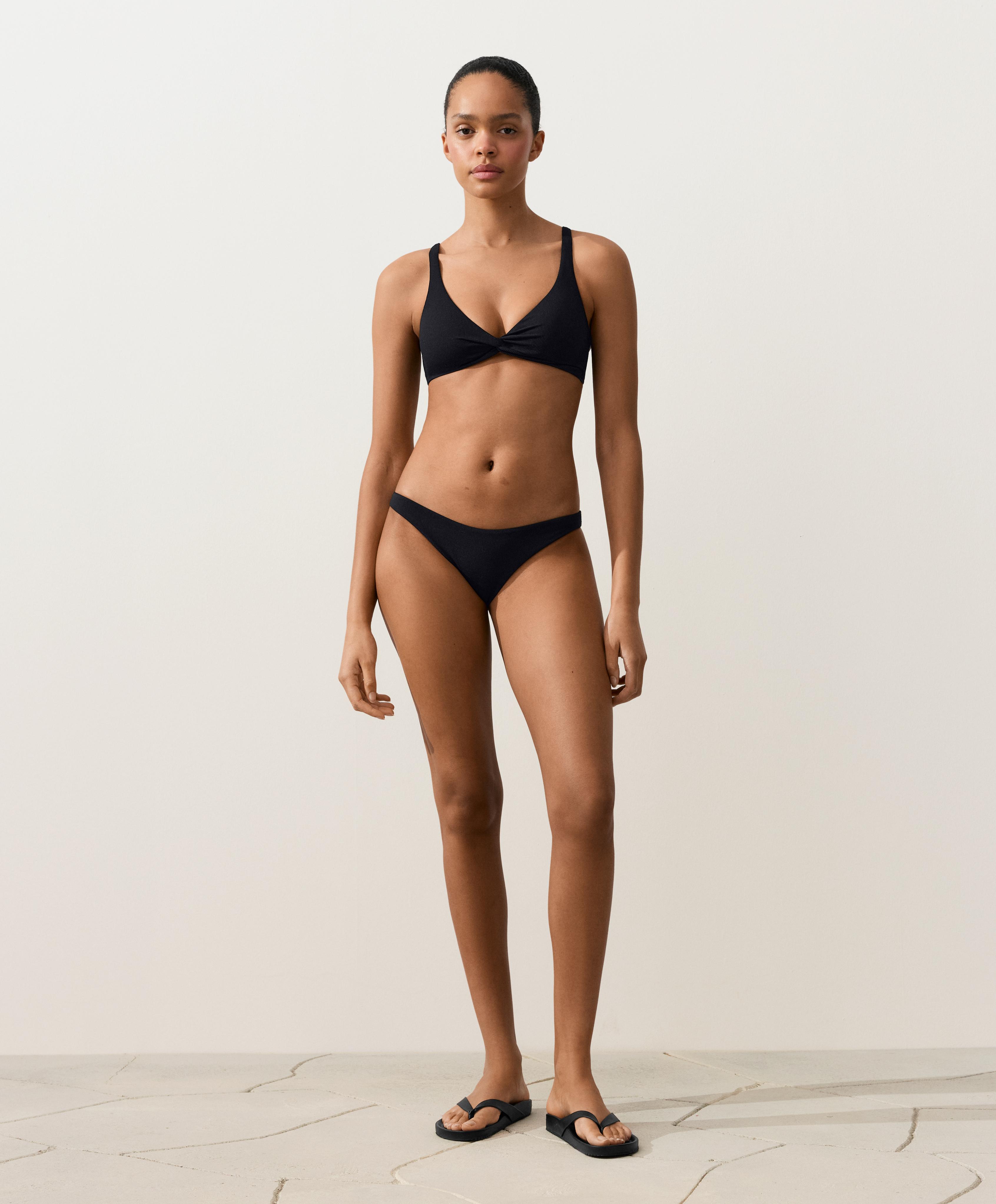 Medium-coverage U-cut piqué bikini briefs — BLACK