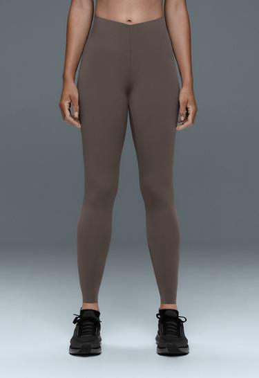 V-cut Light Touch 65cm high-rise ankle-length leggings — BROWN-KHAKI 3