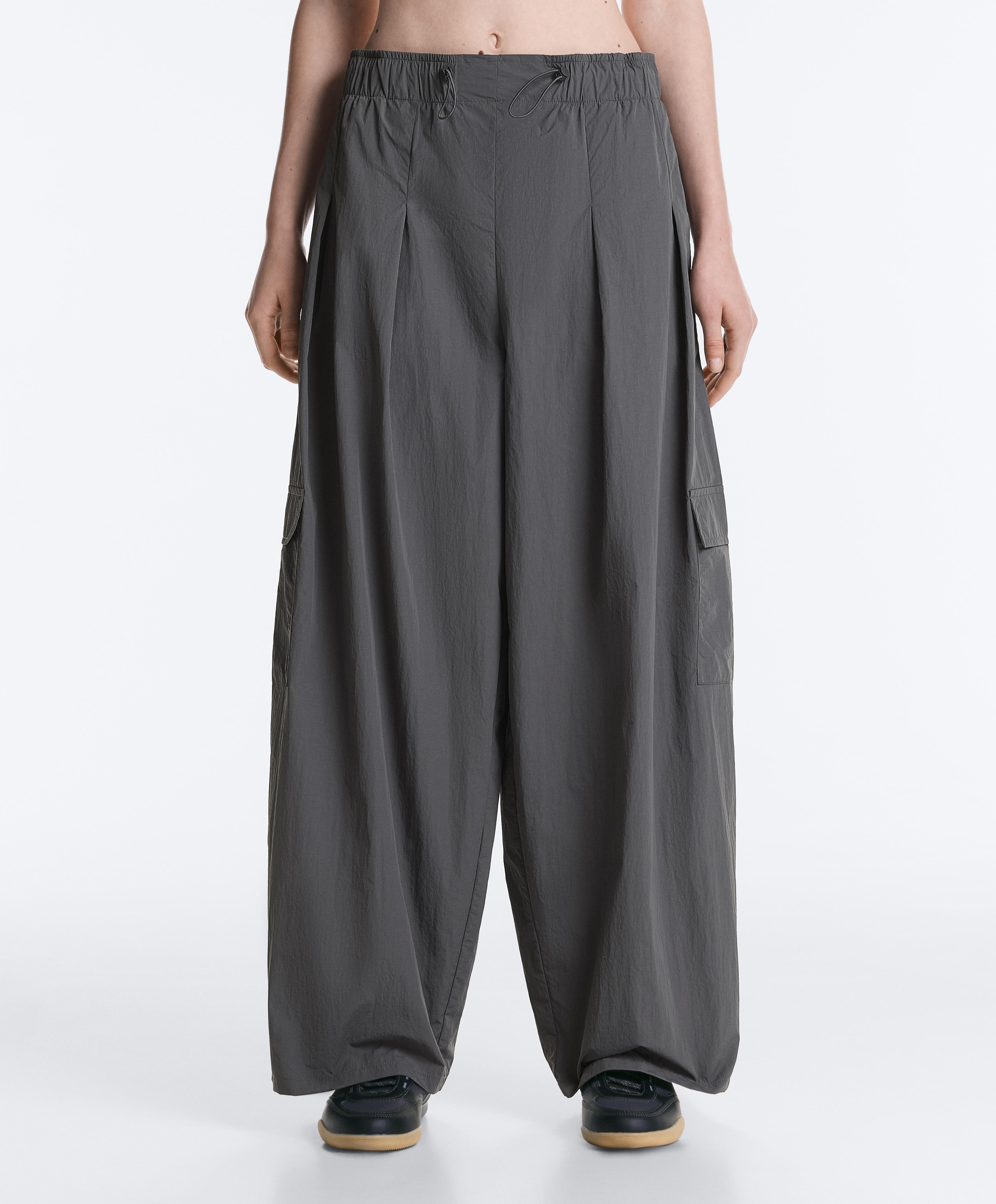 Water-repellent nylon cargo trousers — ASPHALT GREY