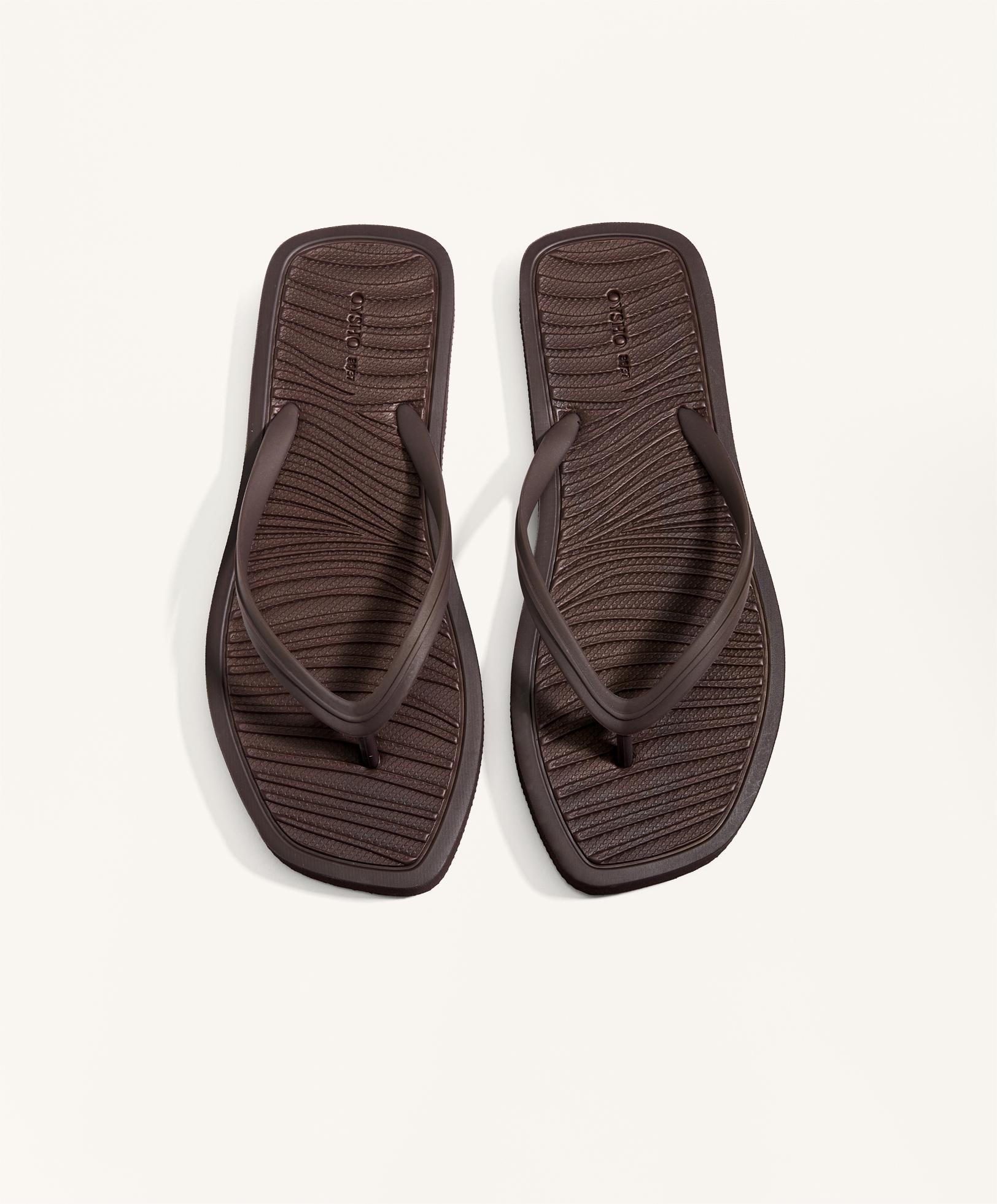 Sandales de bain texturées - Soldes Sandales de bain texturées - Soldes