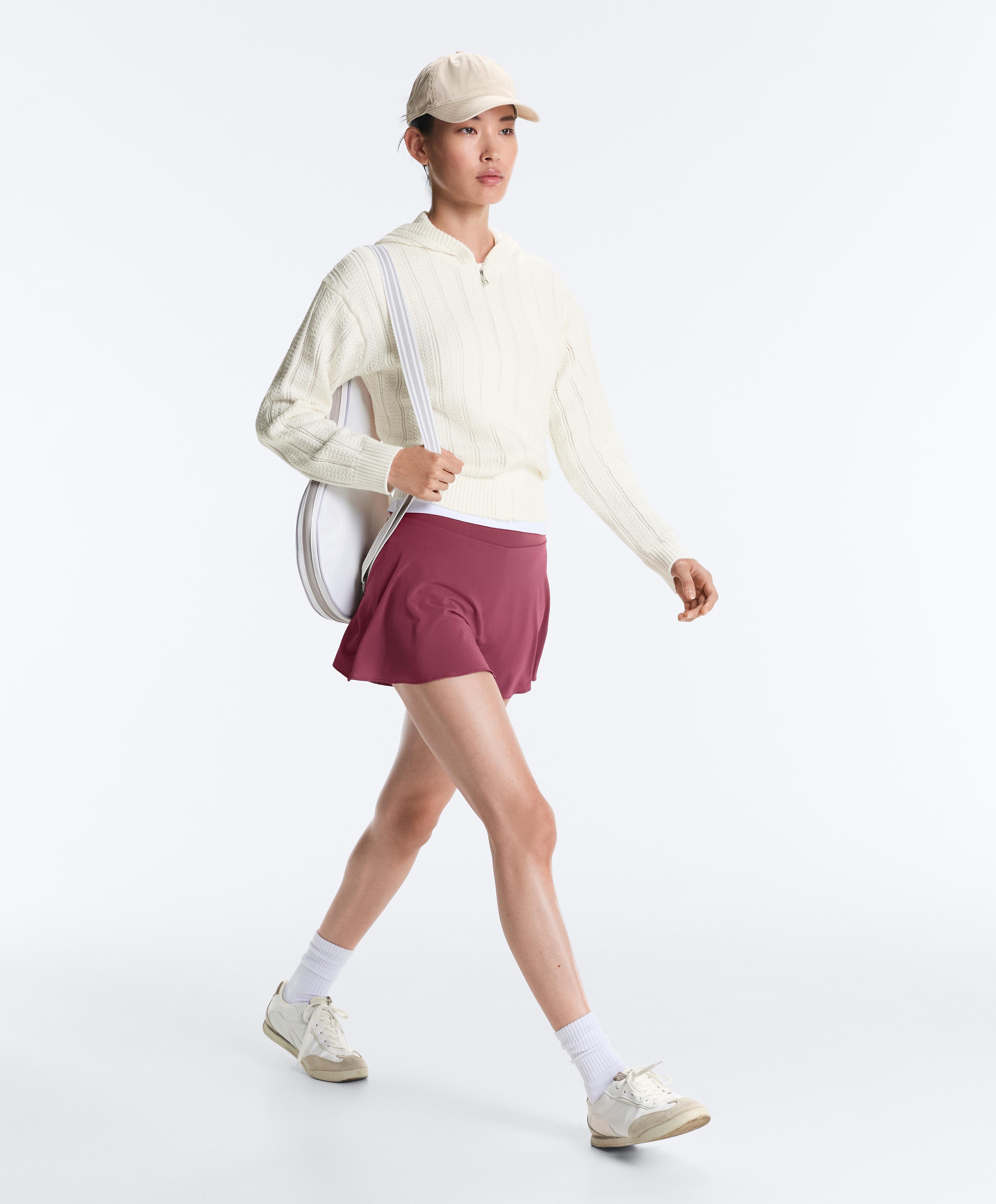 Chaqueta punto calado con capucha